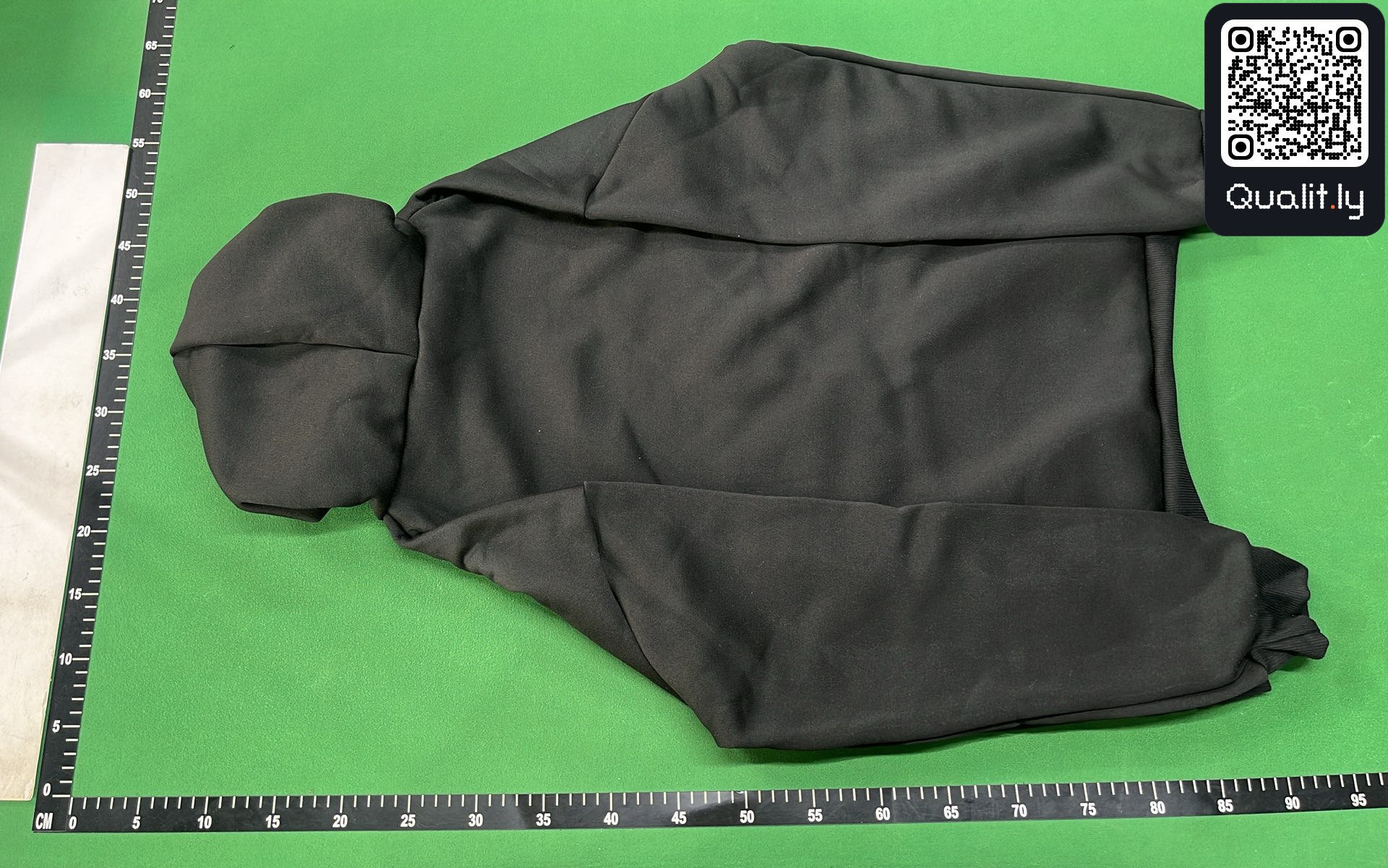 Bluza z kapturem — zdjęcie QC 3 z 20