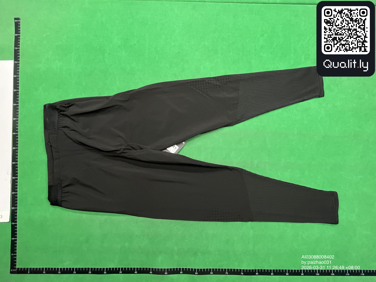 Pants QC photo 2 of 24