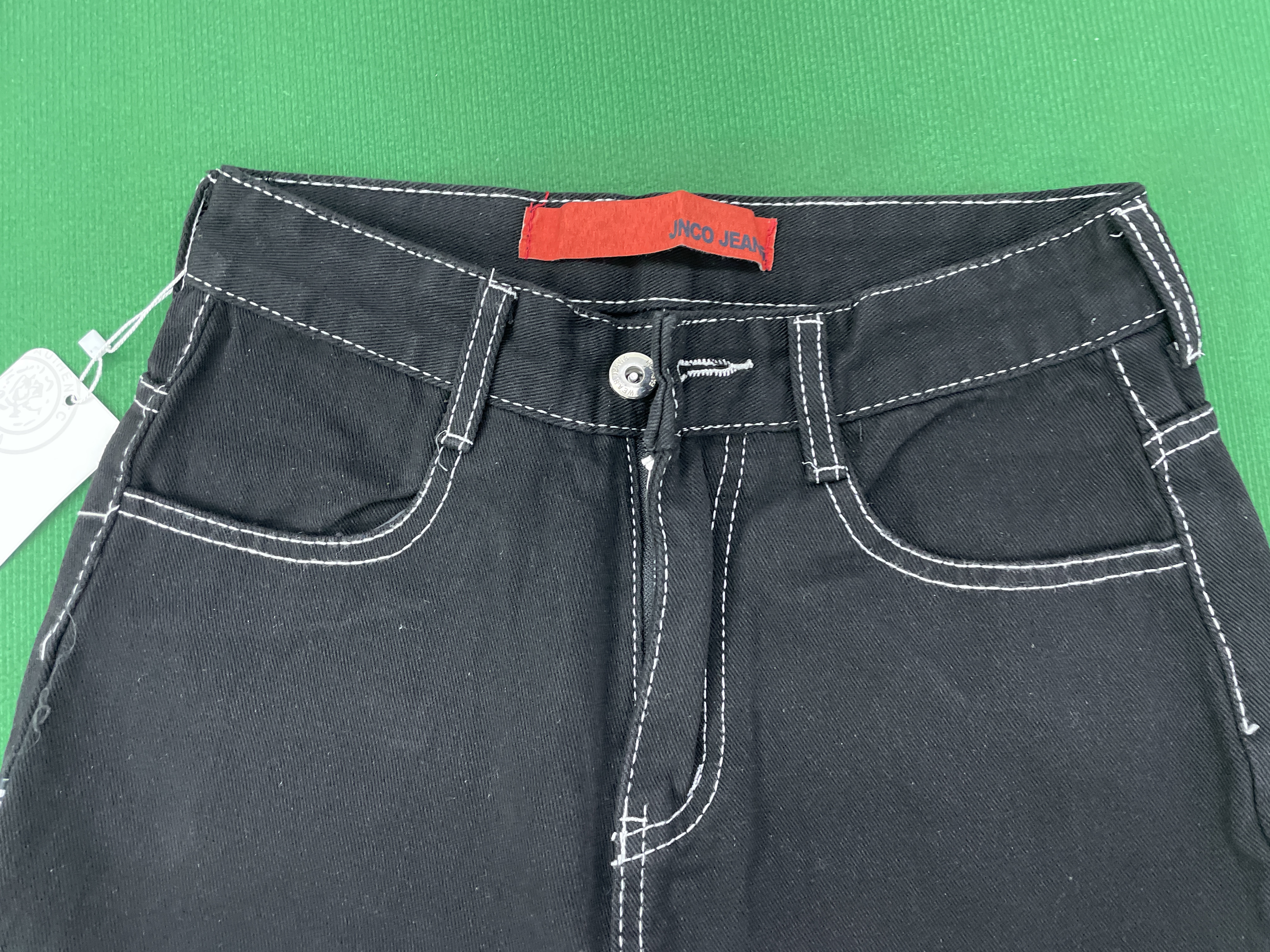 牛仔裤 QC 照片 2 / 5