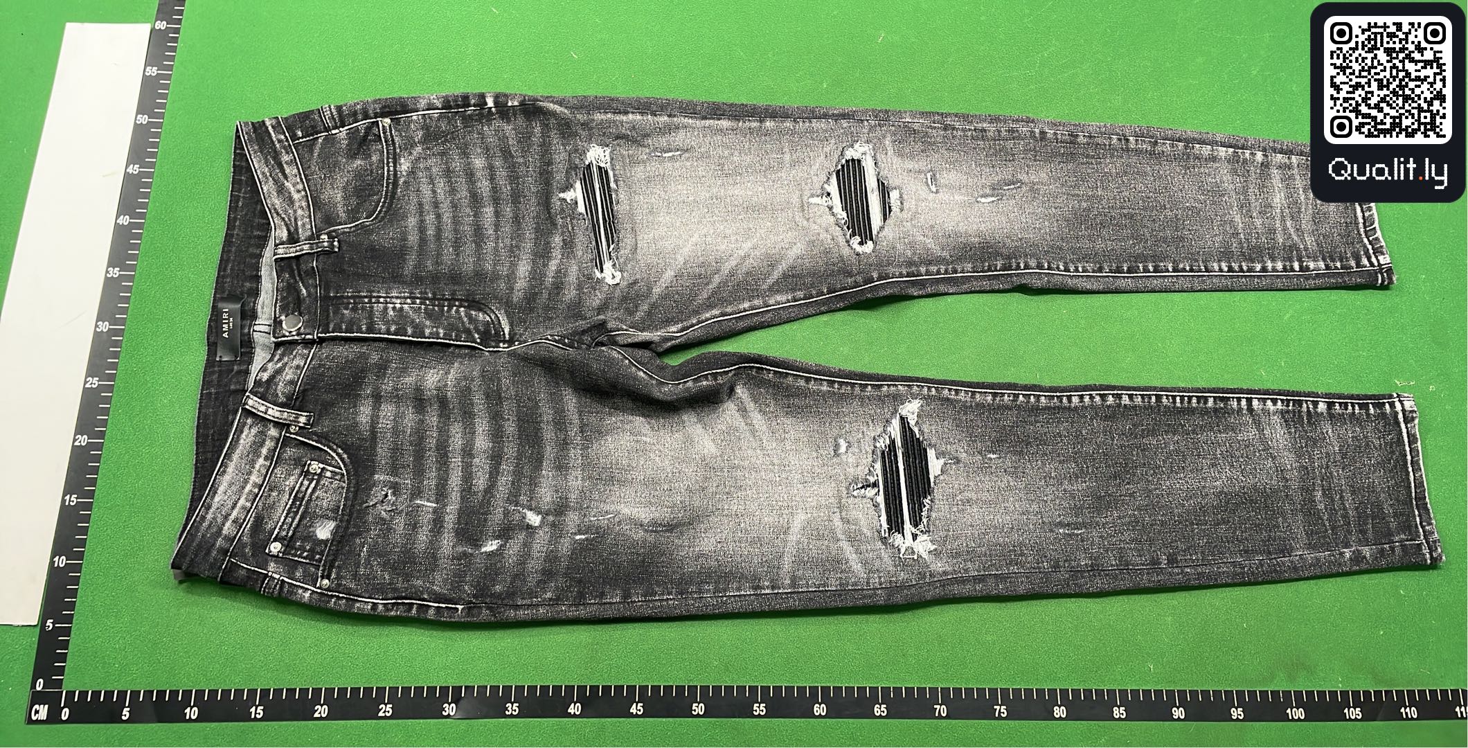 Jeans — QC-foto 2 van 16