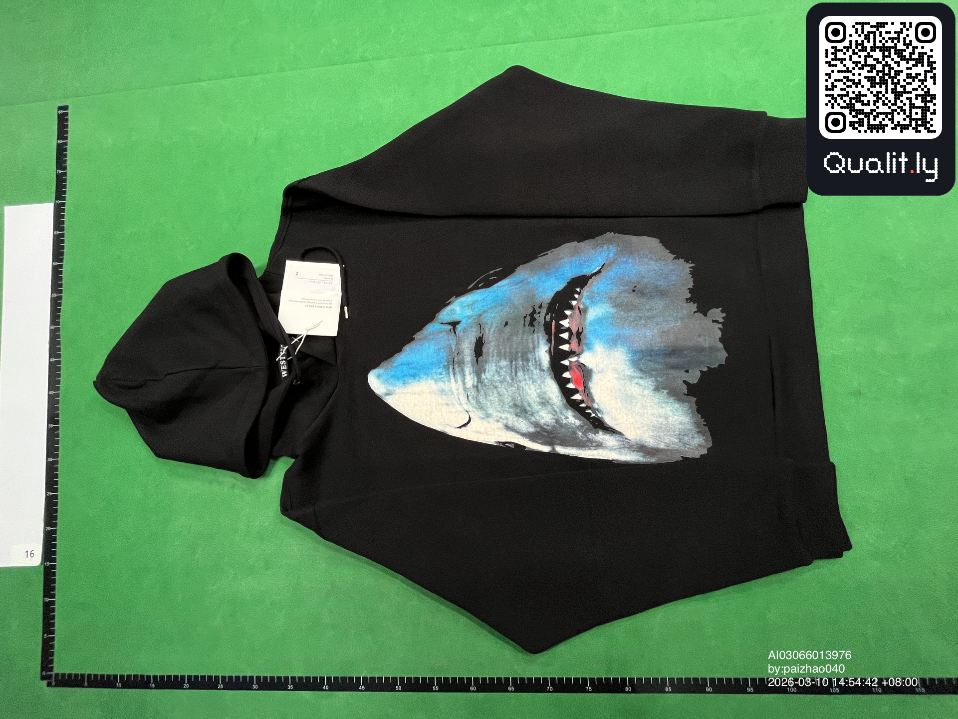 连帽卫衣 QC 照片 3 / 4