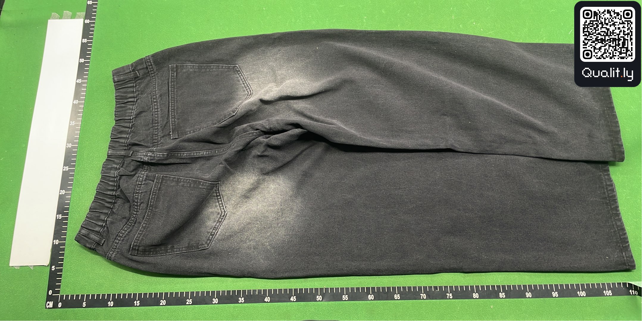 Blugi — fotografie QC 3 din 8