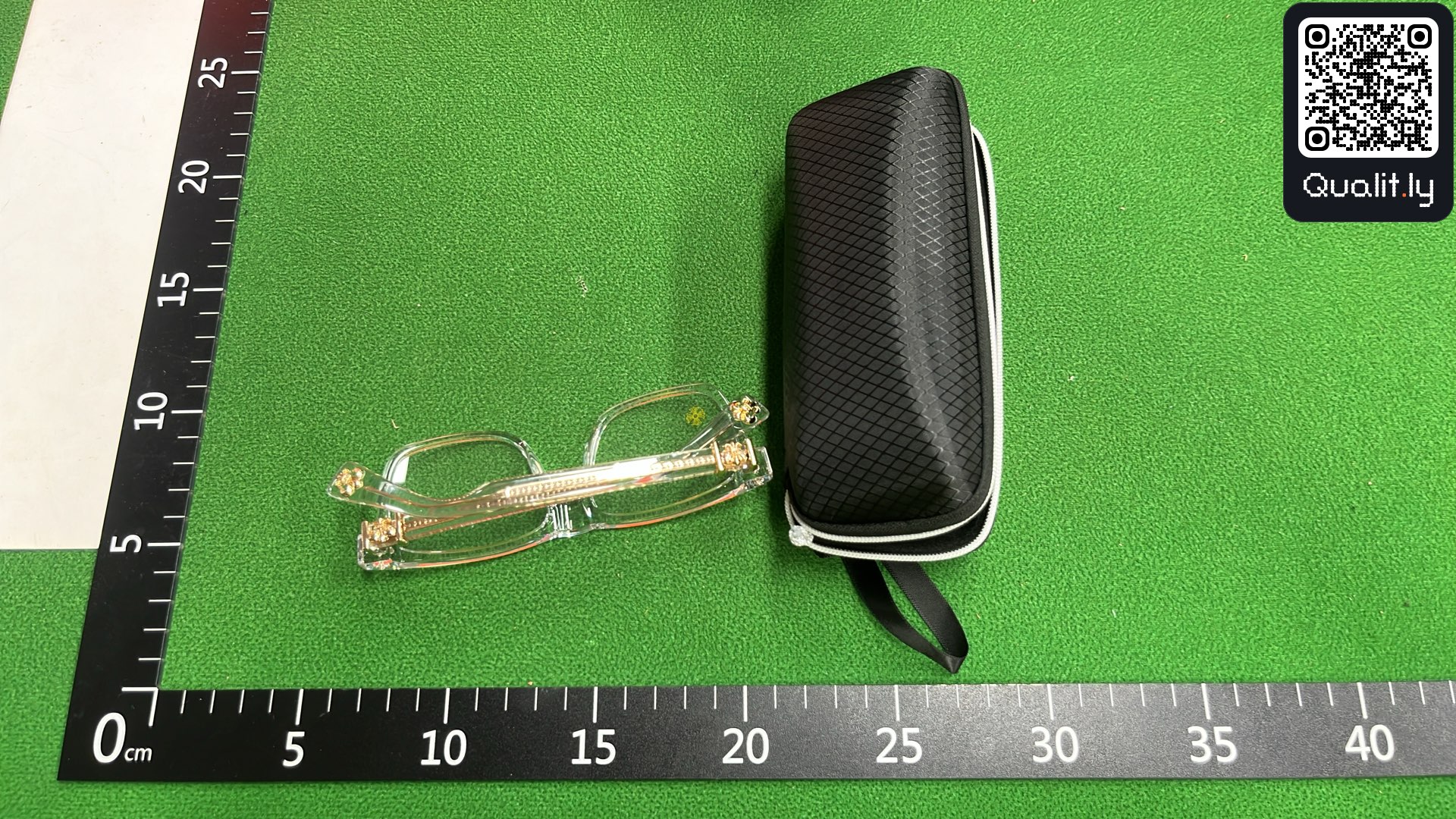Occhiali da sole — foto QC 3 di 32
