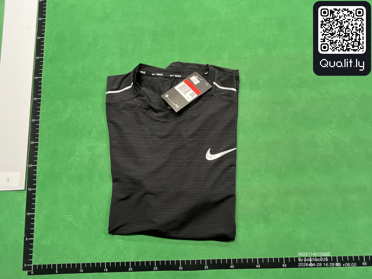 T-shirt — QC-foto 2 van 10
