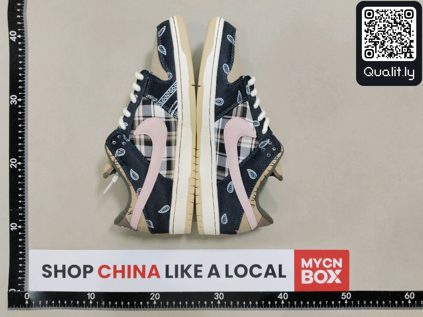 Sneakers QC photo 3 of 20
