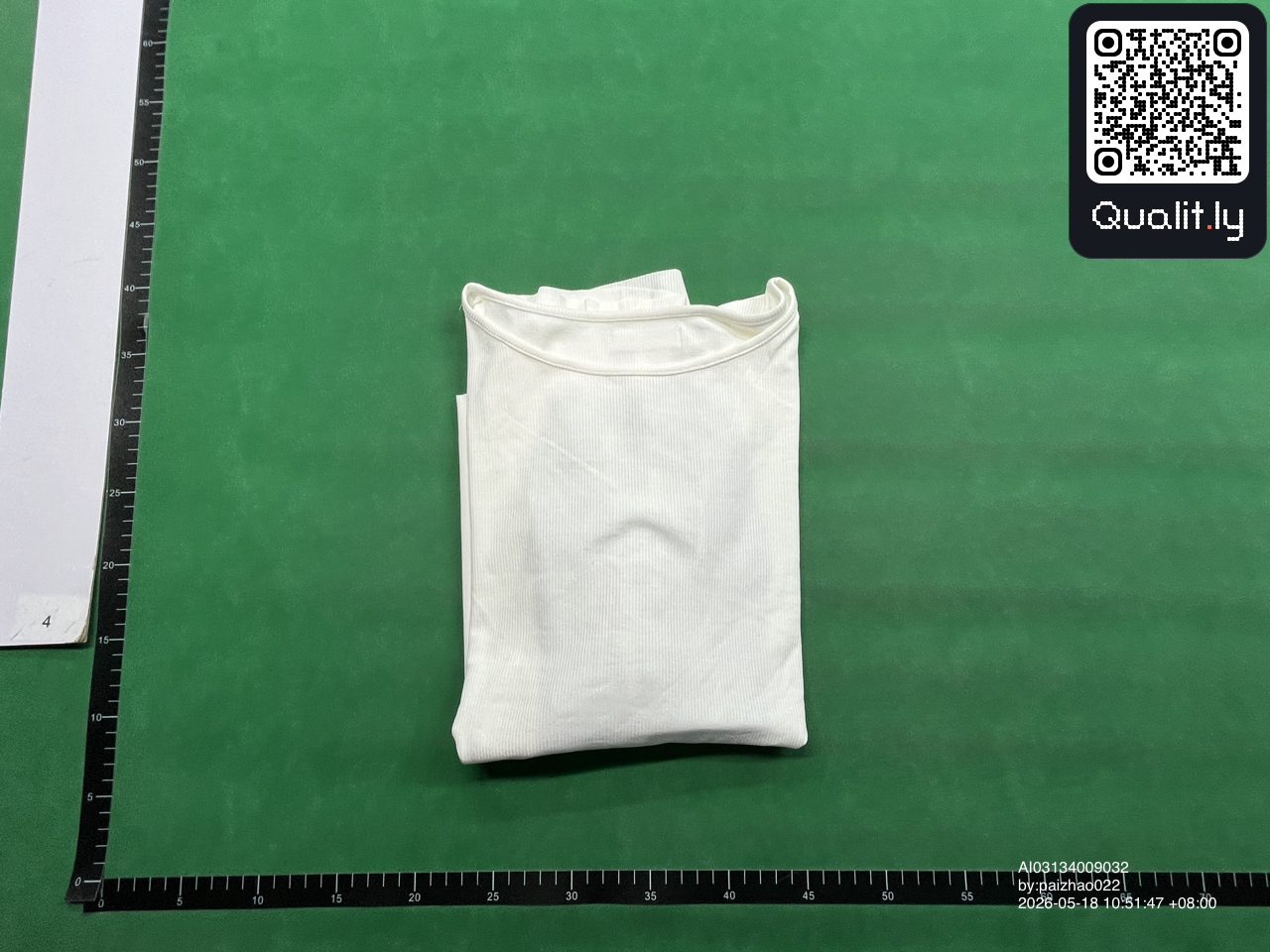 Camiseta — foto QC 1 de 4