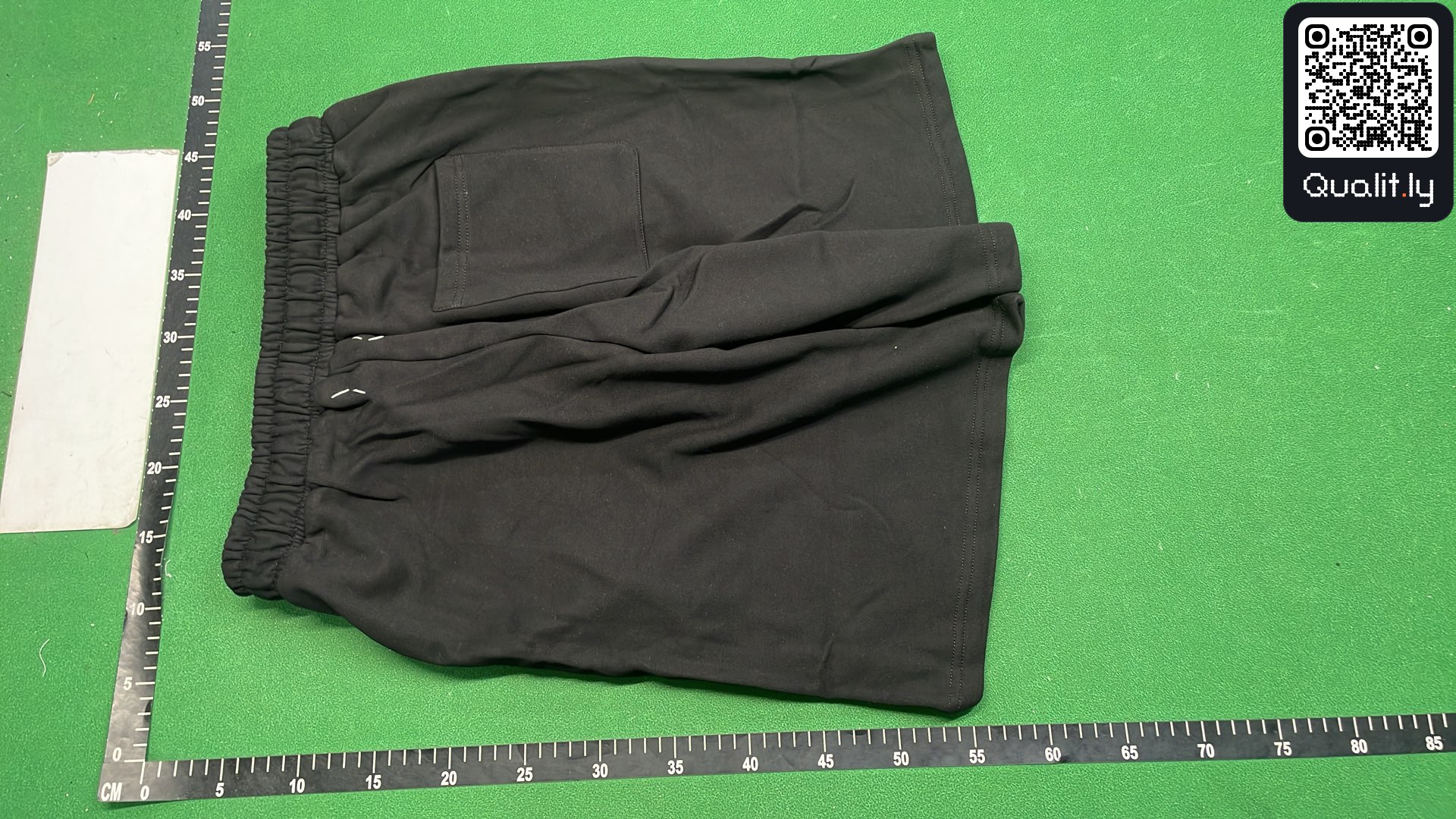 Shorts QC photo 3 of 4