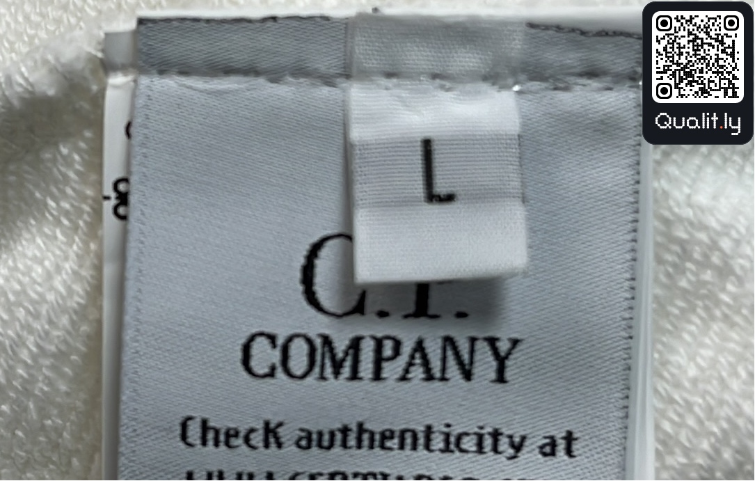 Sweater QC photo 1 of 14