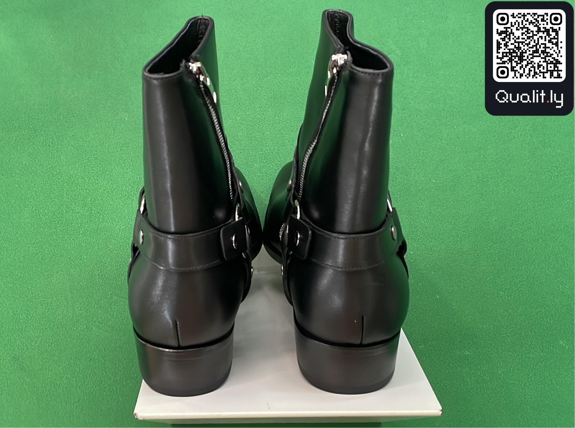 Boots QC photo 3 of 46