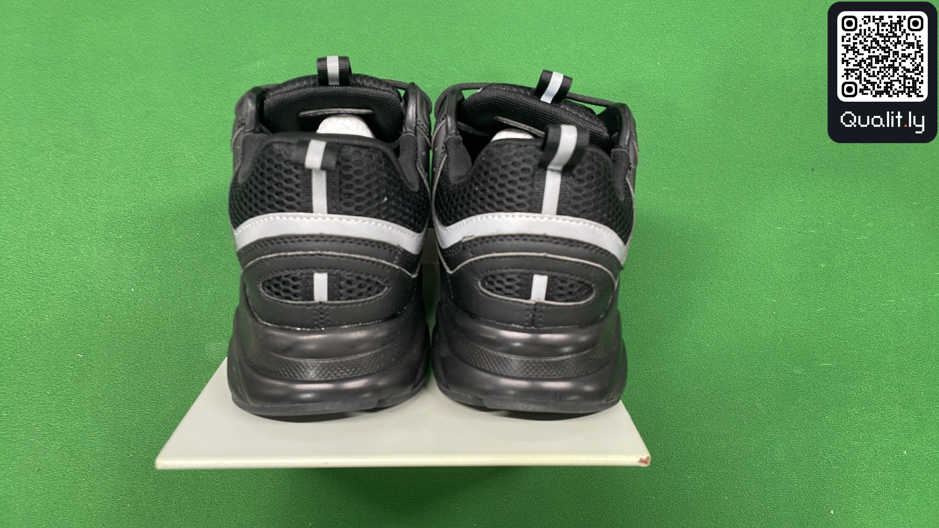 Pantofi sport — fotografie QC 3 din 6