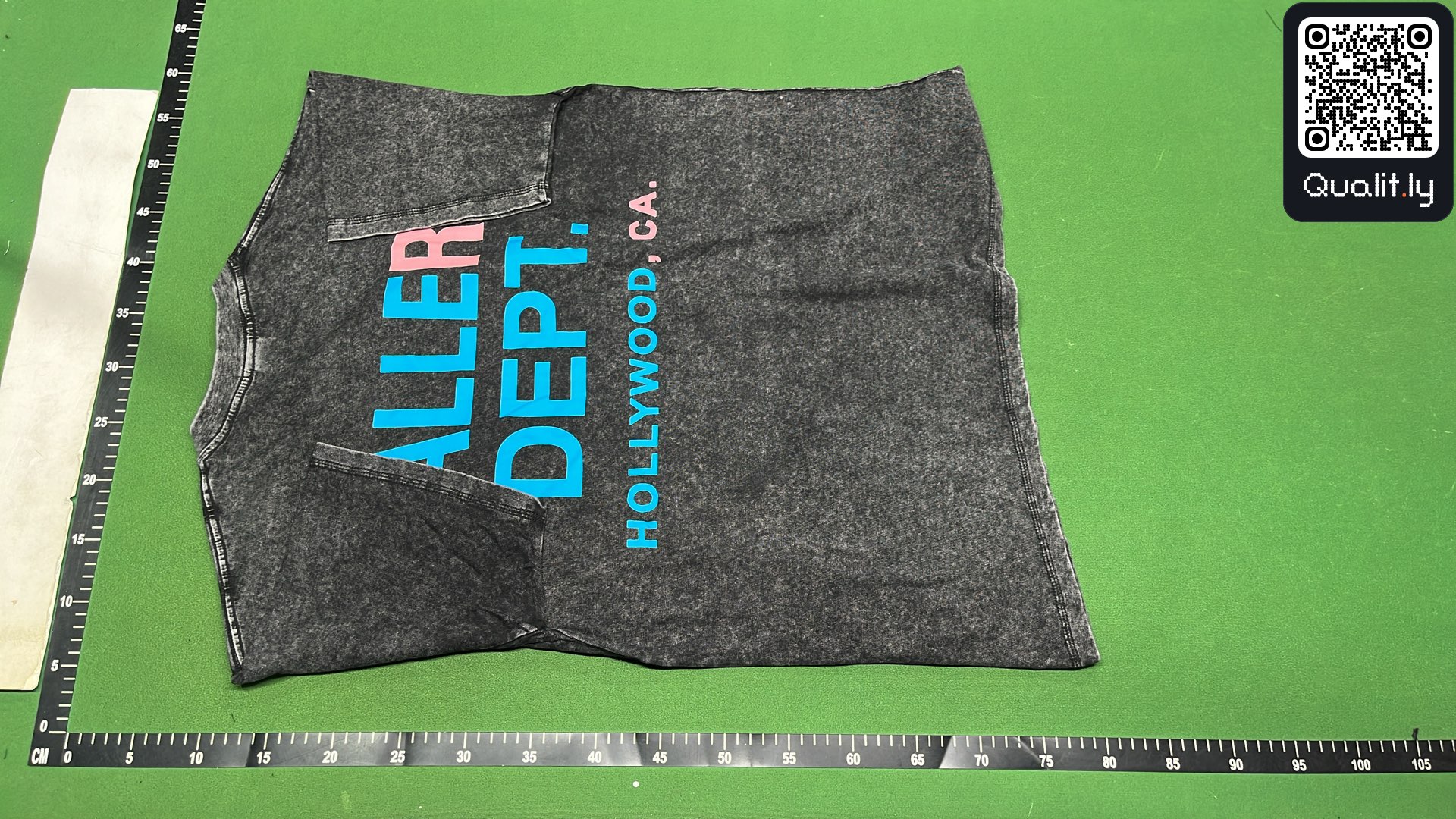 T-shirt — photo QC 3 sur 16