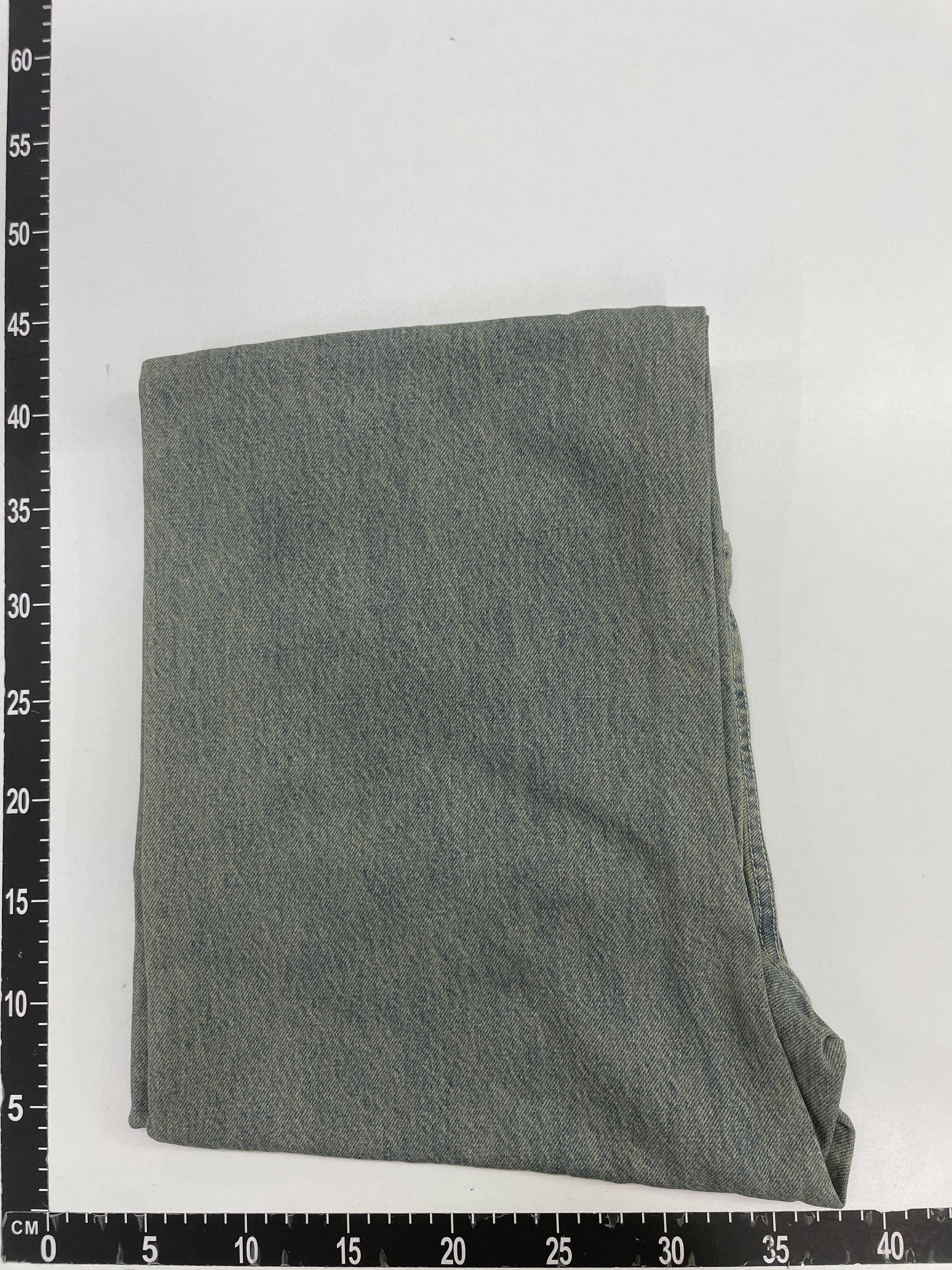 Jeans QC photo 1 of 27
