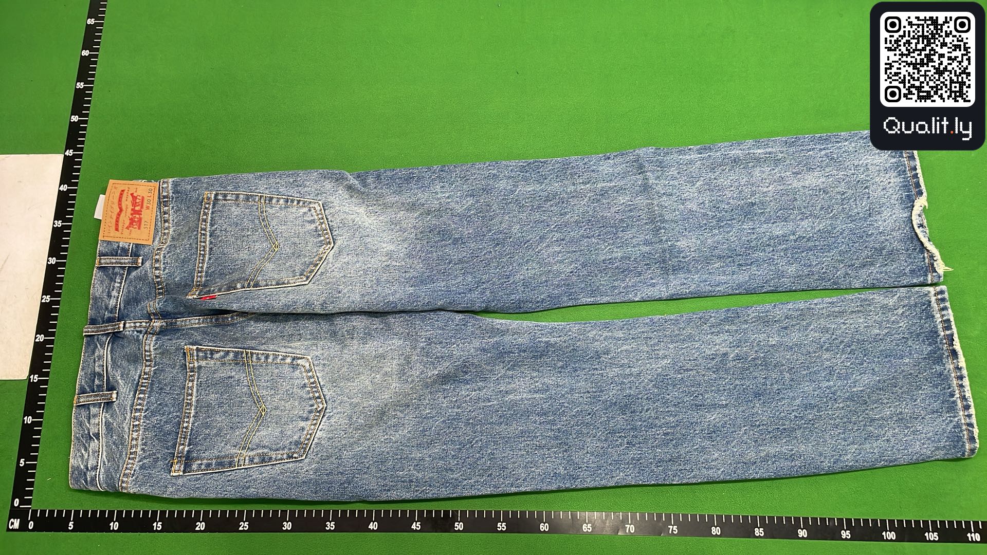 Jeans — QC-foto 3 av 30