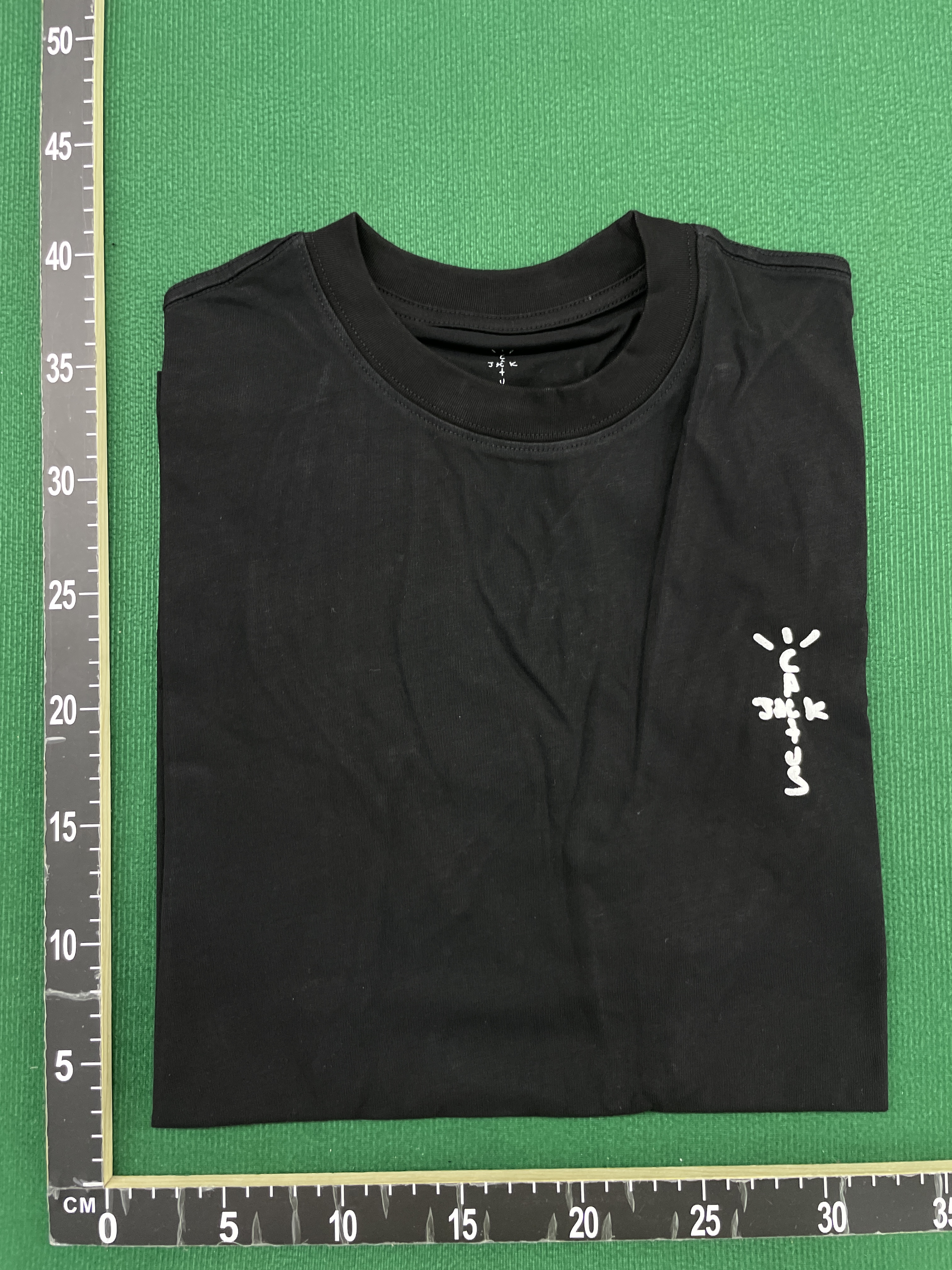 T-shirt QC photo 1 of 14
