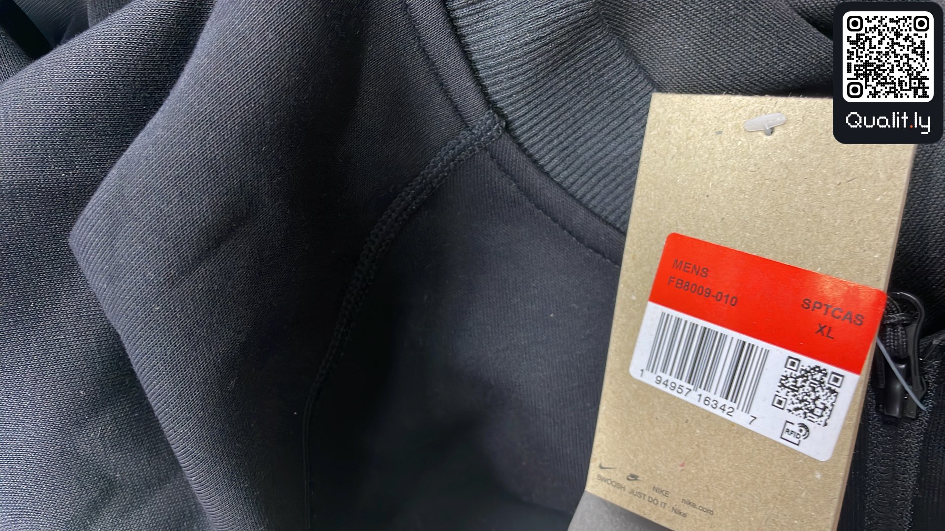 Veste — photo QC 1 sur 8