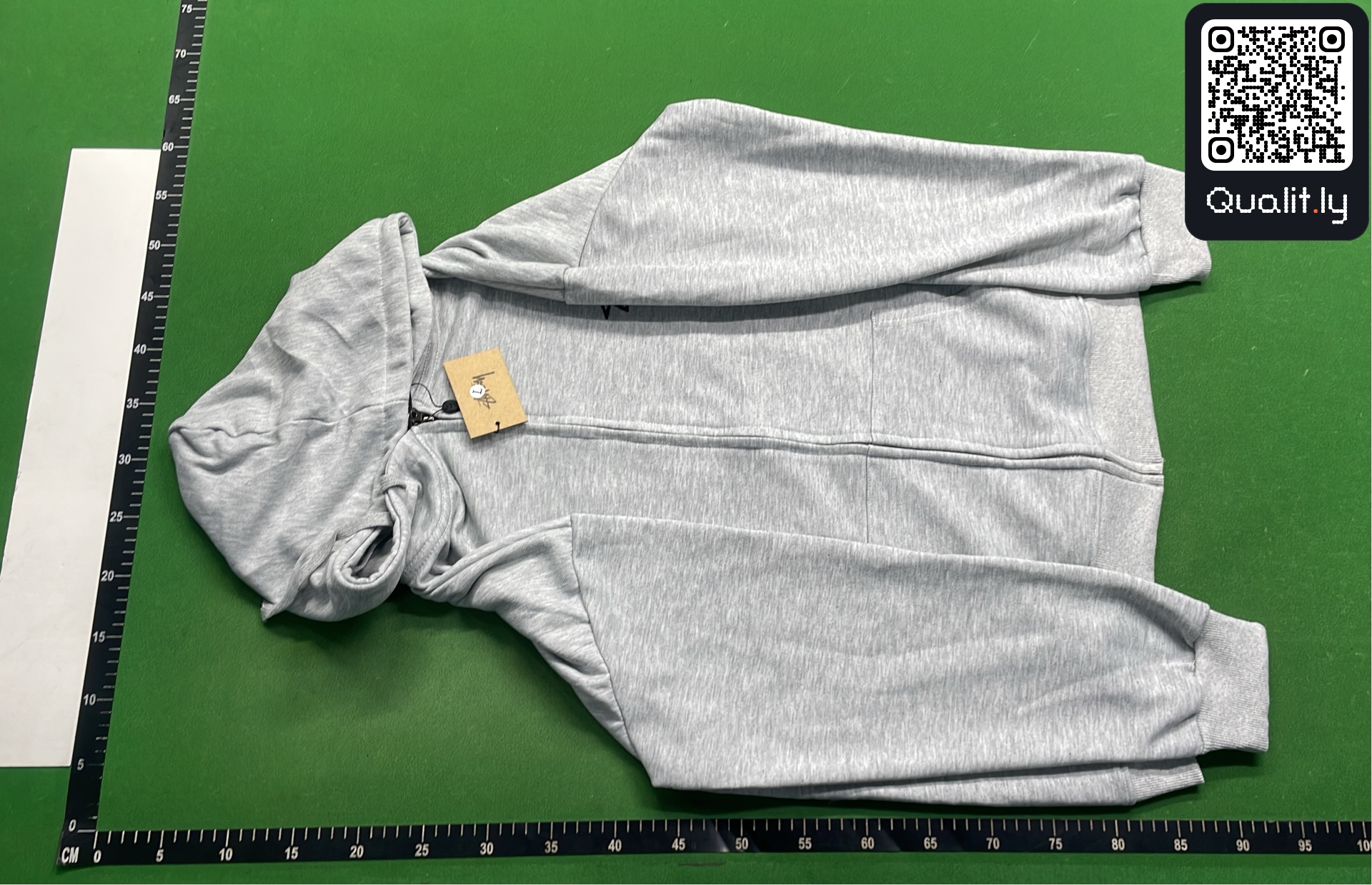 Hoodie QC photo 2 of 12