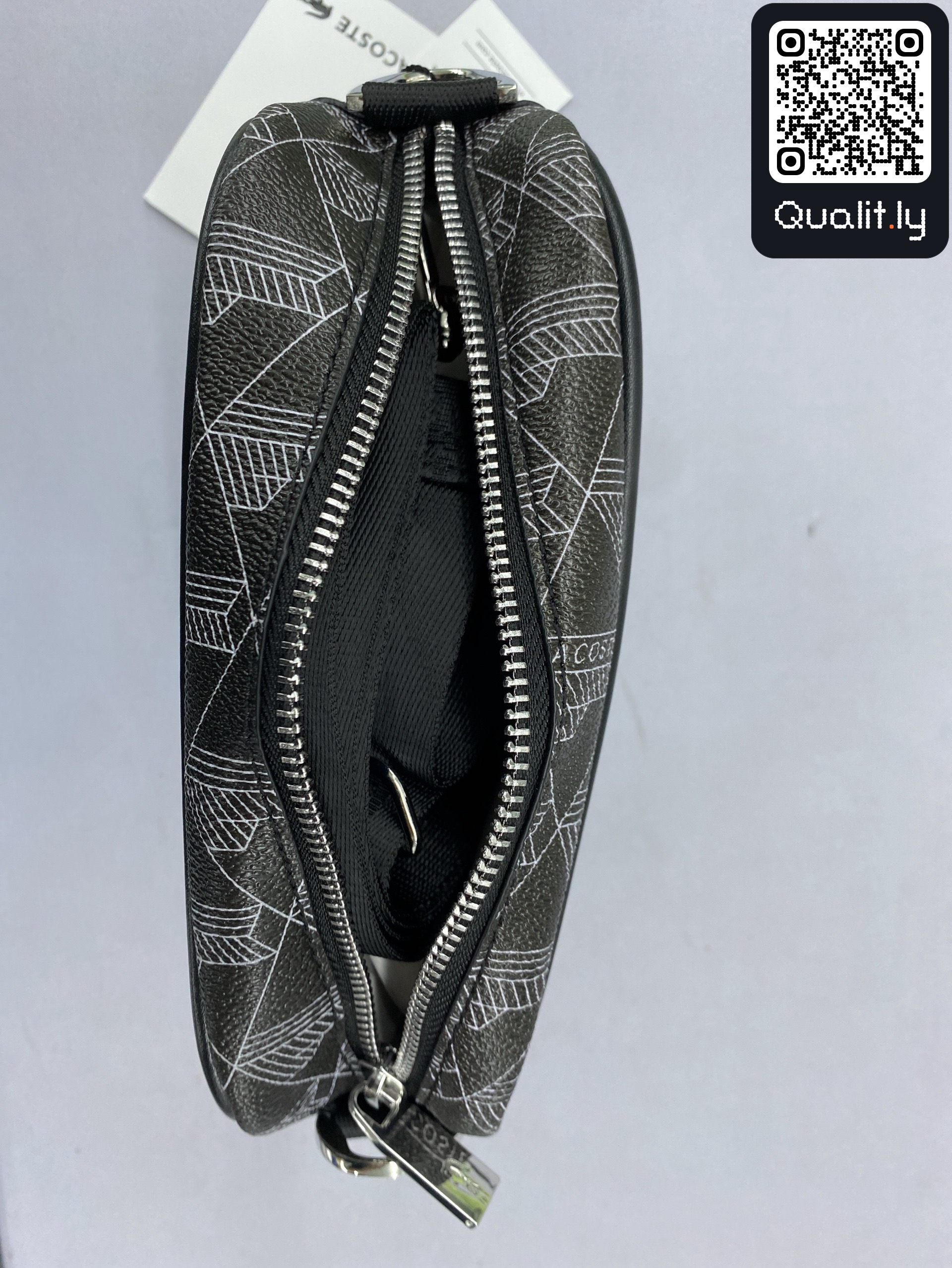 Bag QC photo 1 of 52