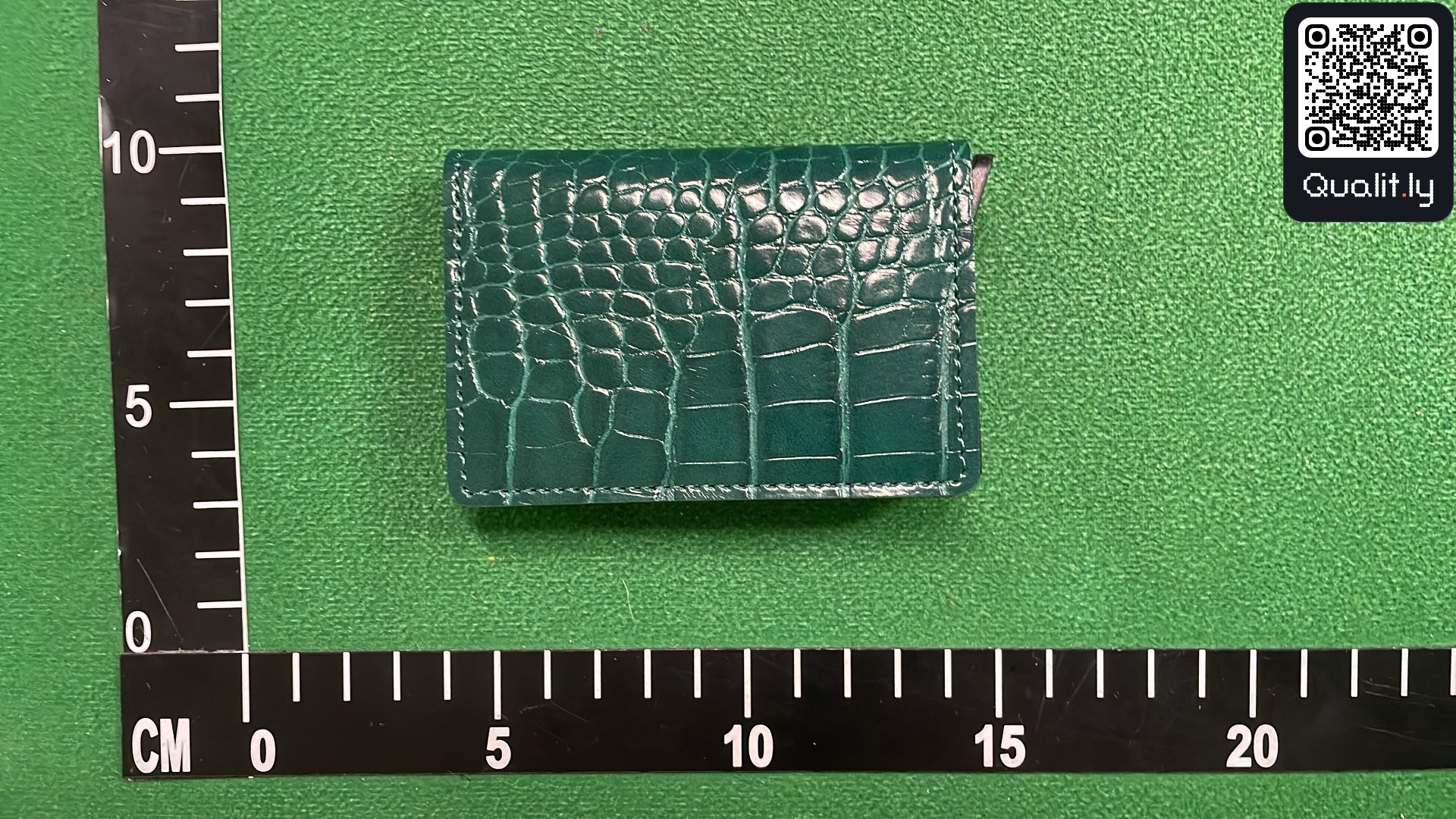 钱包 QC 照片 1 / 9
