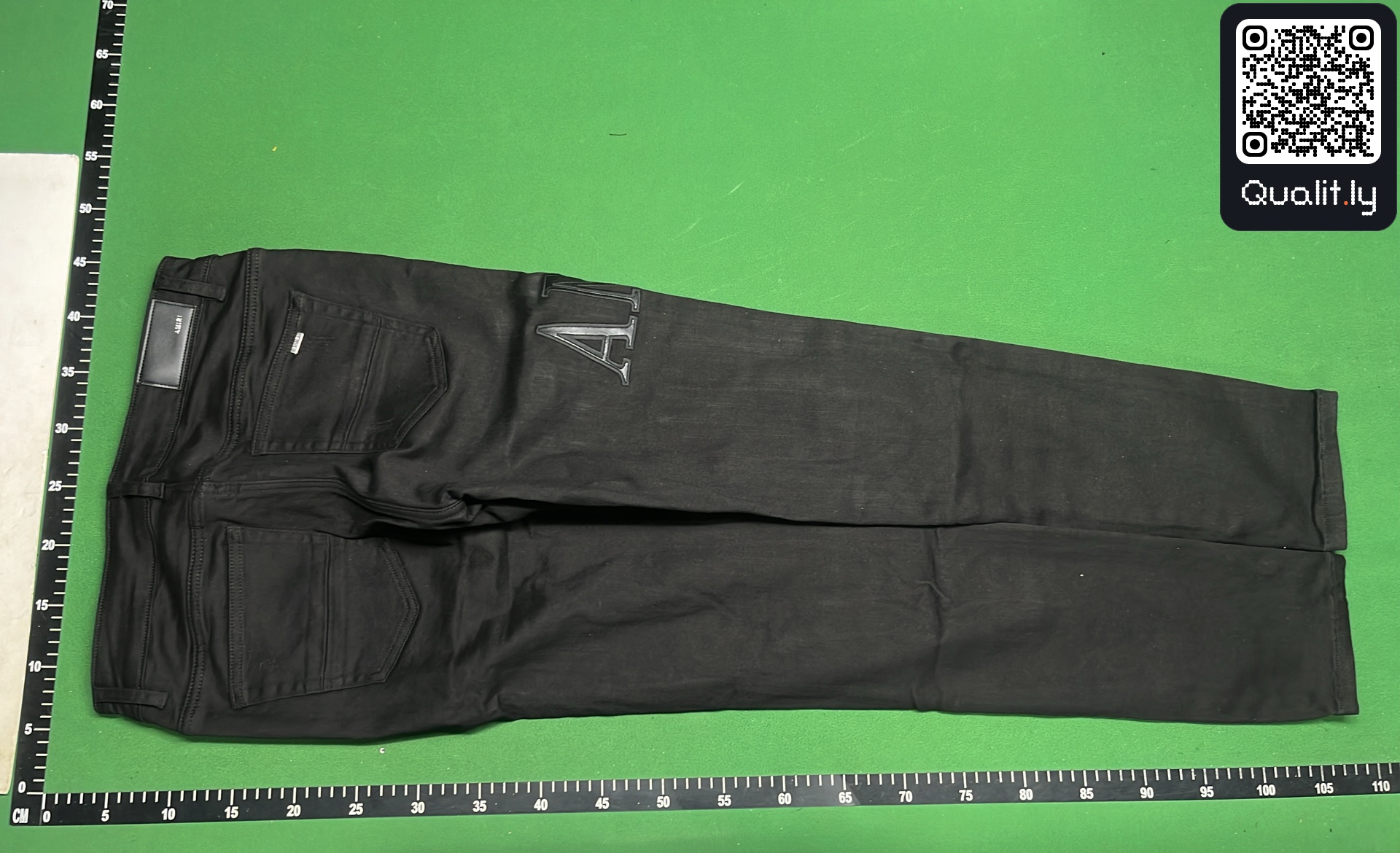 Jeans QC photo 3 of 8