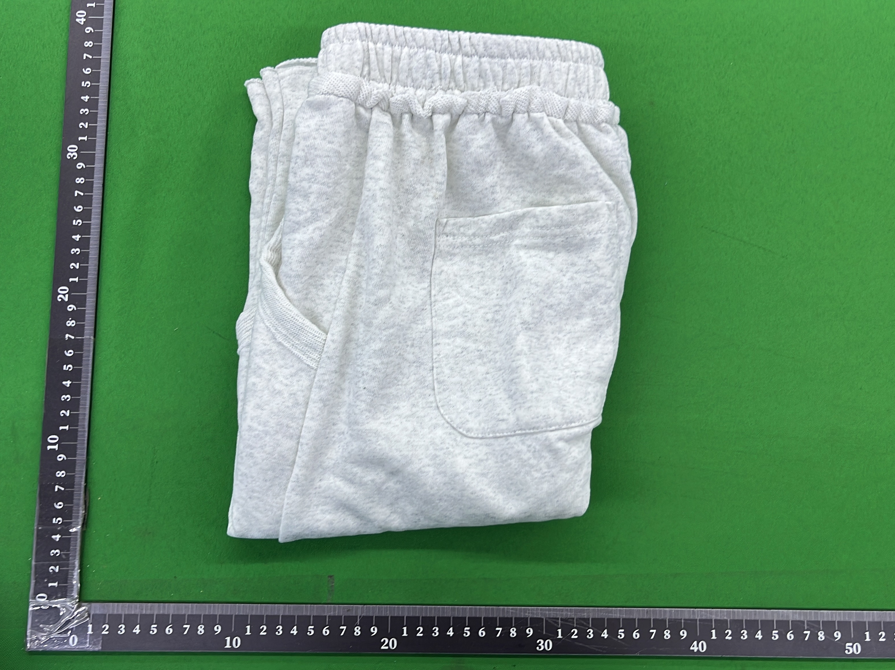 Pantaloni — foto QC 1 di 49