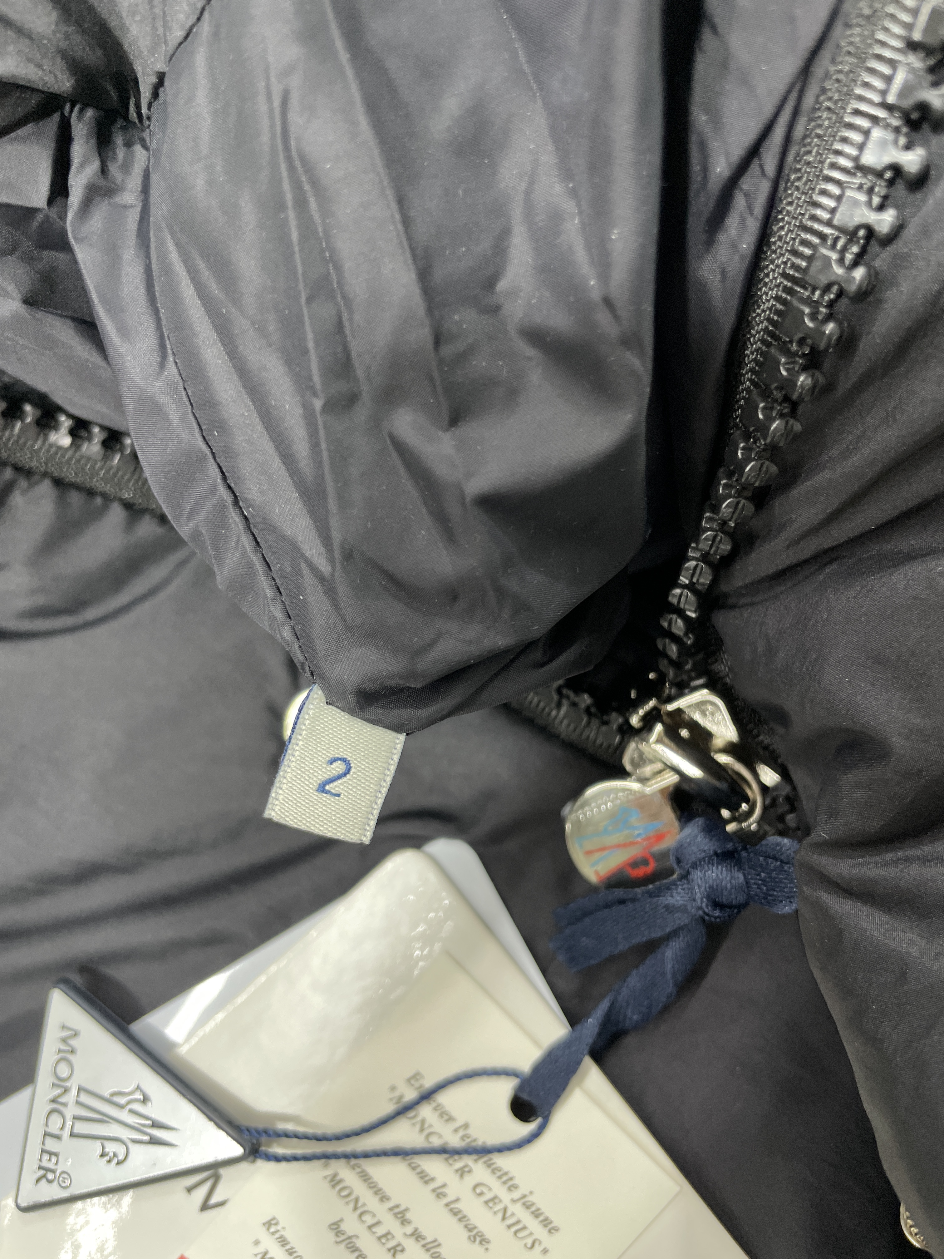 Jacket QC photo 2 of 5