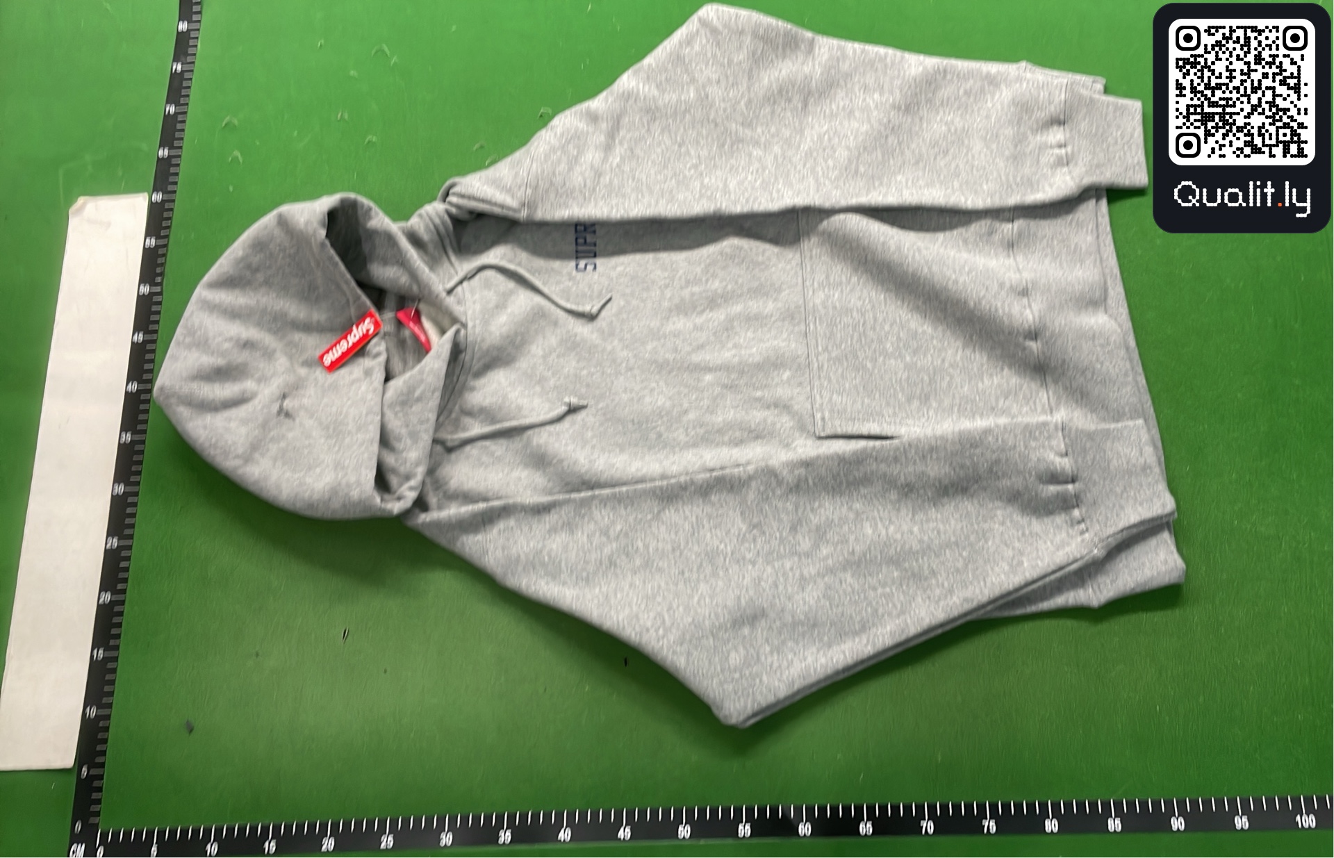 Hoodie QC photo 2 of 14