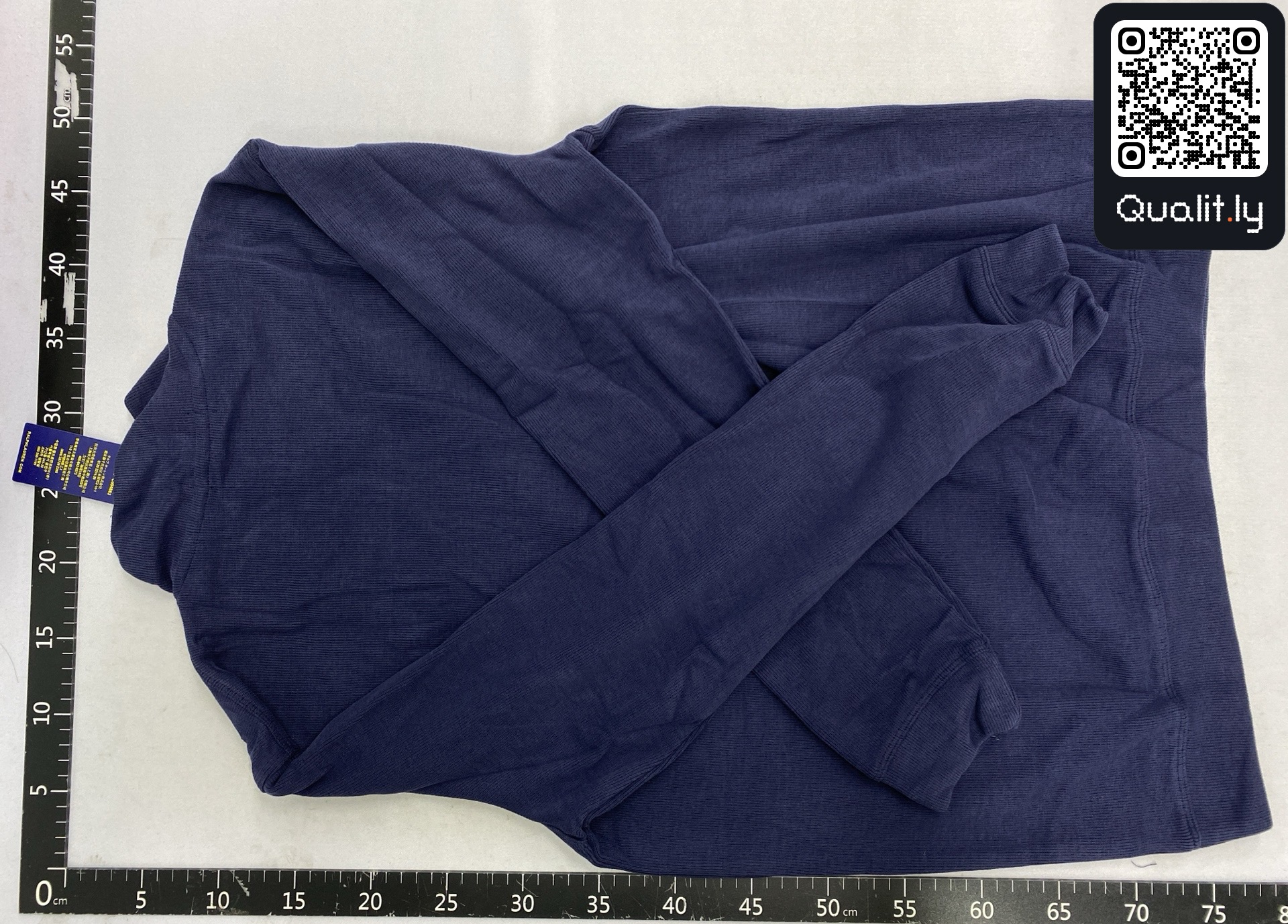 Sweatshirt QC photo 2 of 145