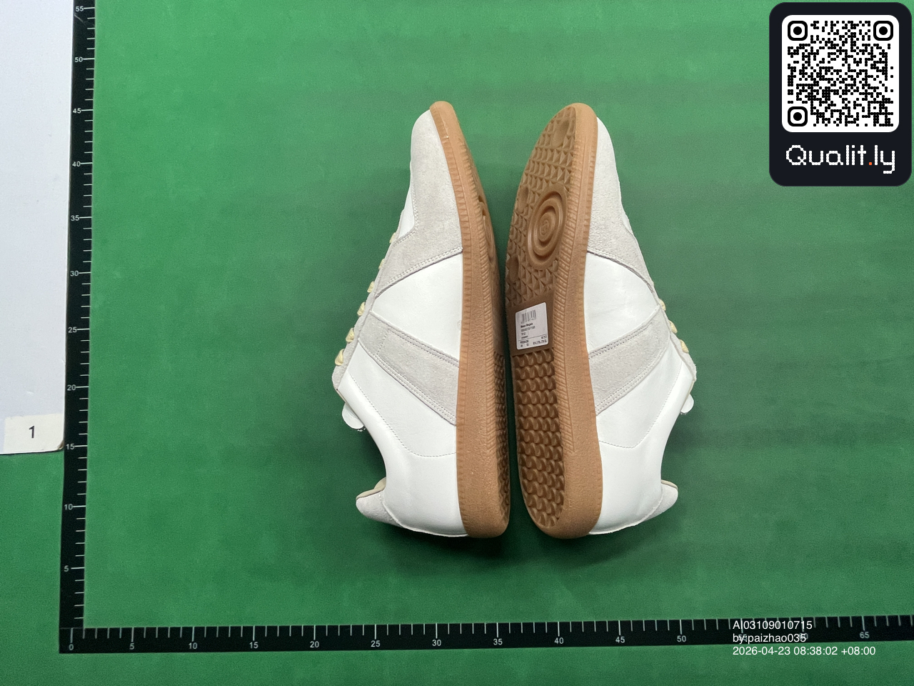 Sneakers QC photo 3 of 40