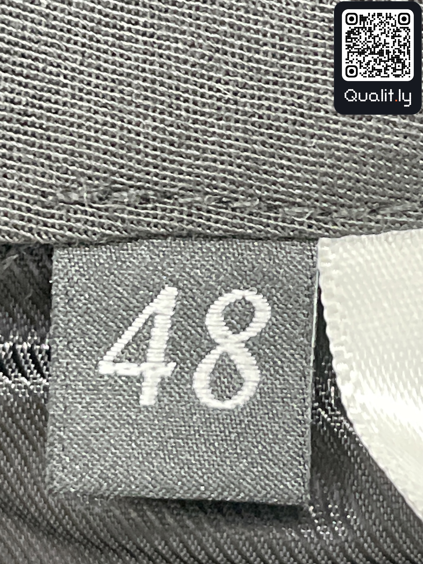 Pants QC photo 3 of 44