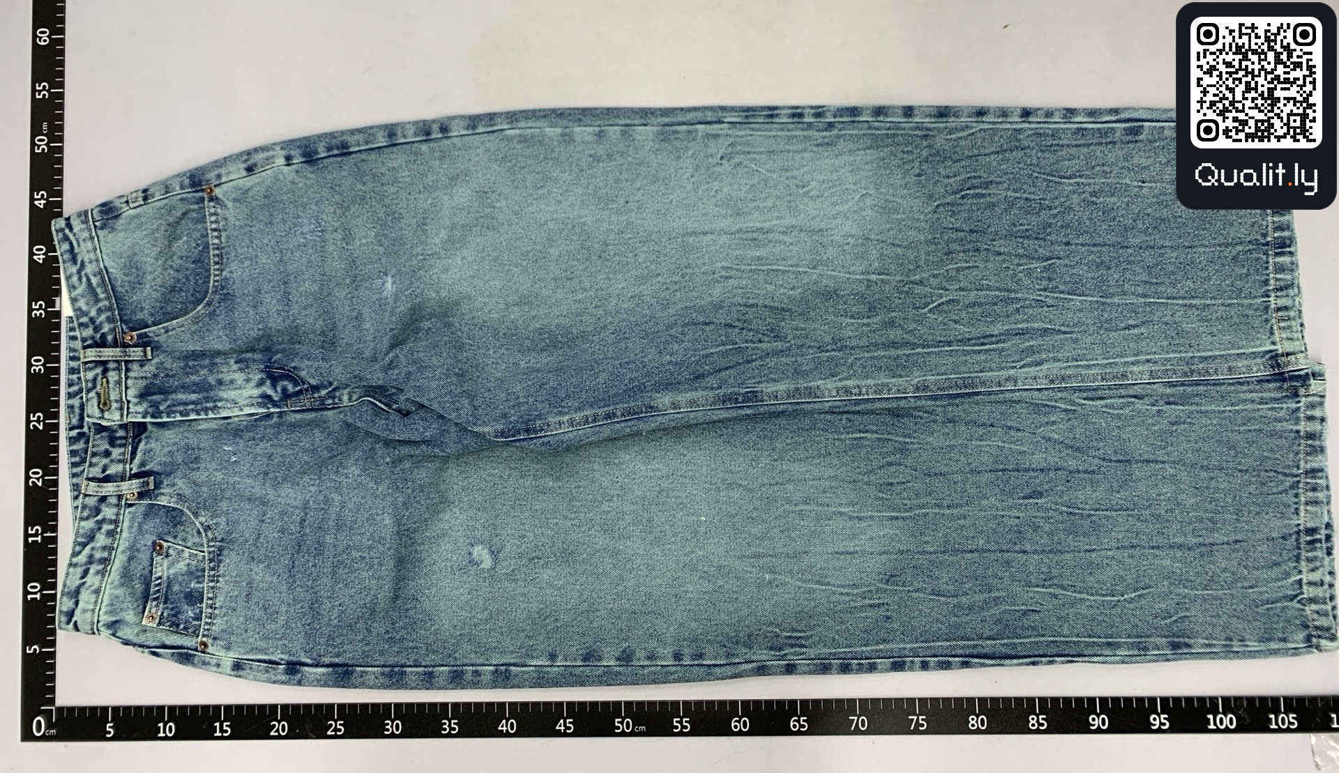Jeans QC photo 2 of 24
