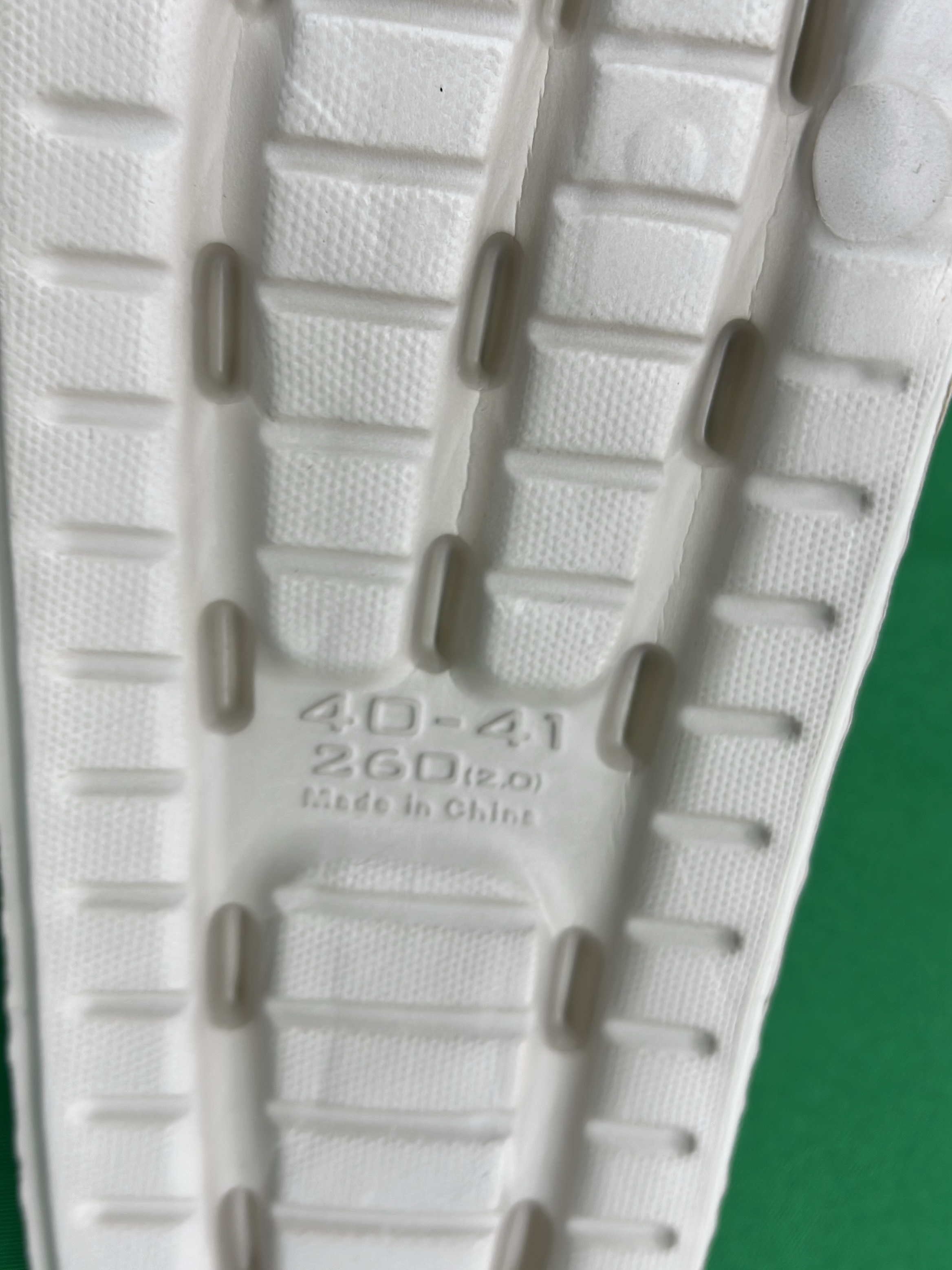 拖鞋 QC 照片 3 / 12