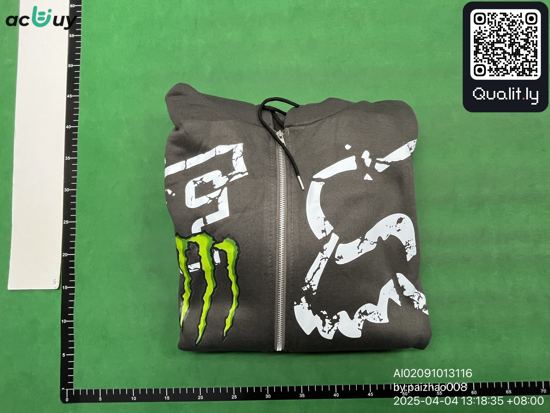 Sweatshirt — QC-foto 1 av 8