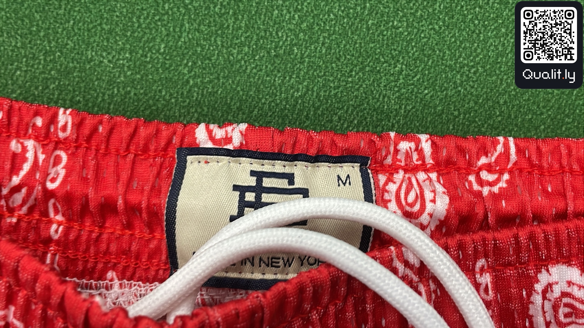 Short — photo QC 1 sur 4