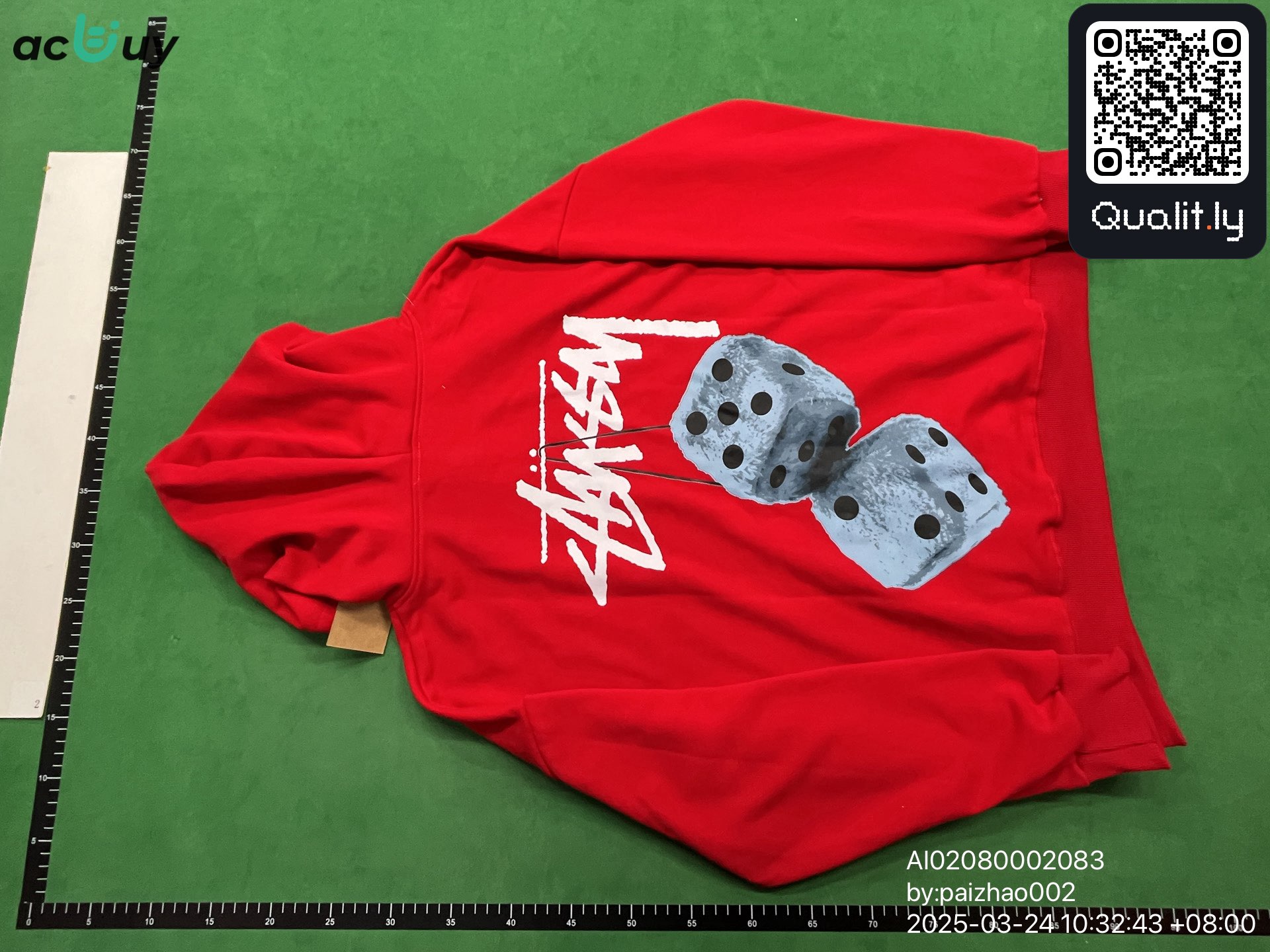 Bluza z kapturem — zdjęcie QC 2 z 4