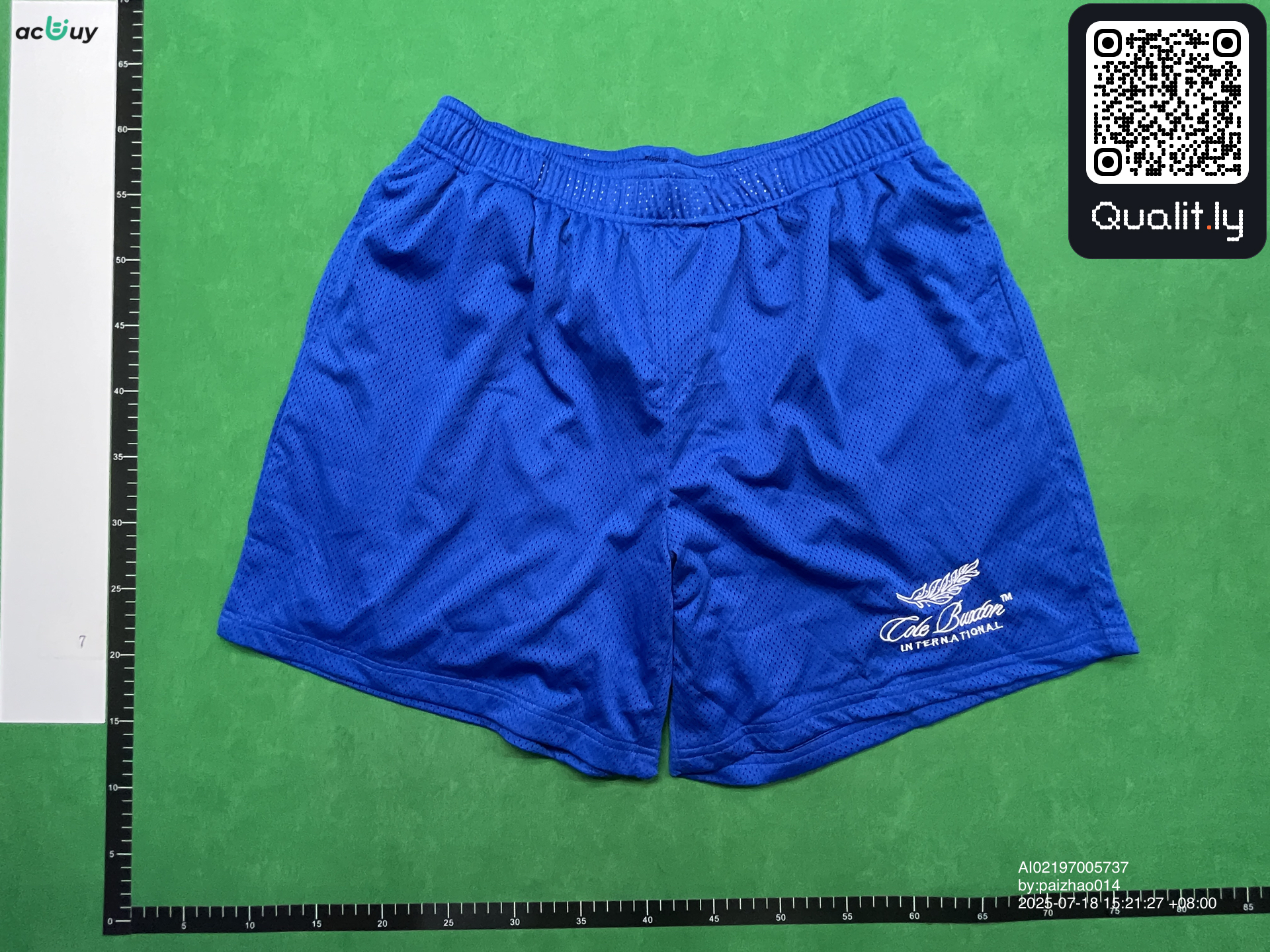 Shorts — QC-foto 3 av 4