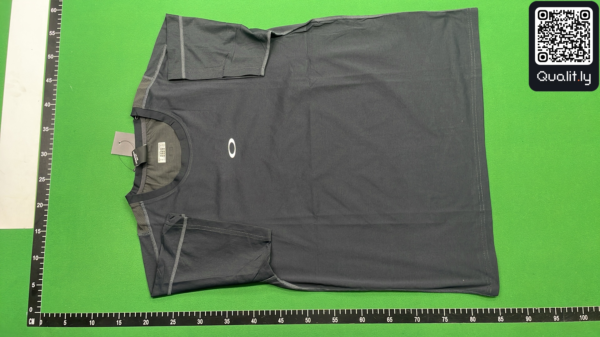 T-shirt — QC-foto 2 av 16