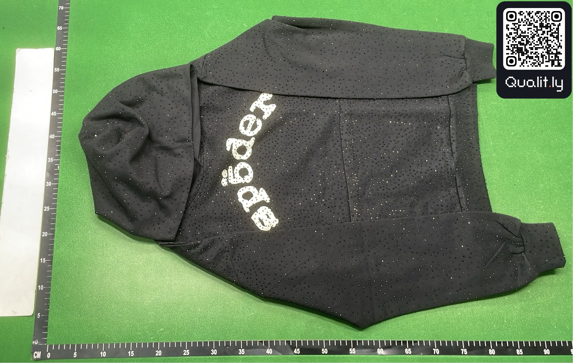 Foto QC 2 de 4