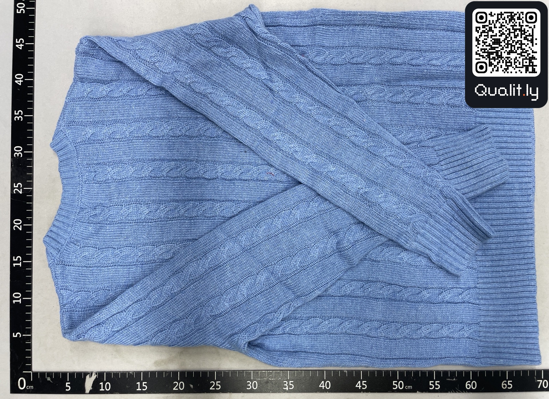 Pull — photo QC 2 sur 403