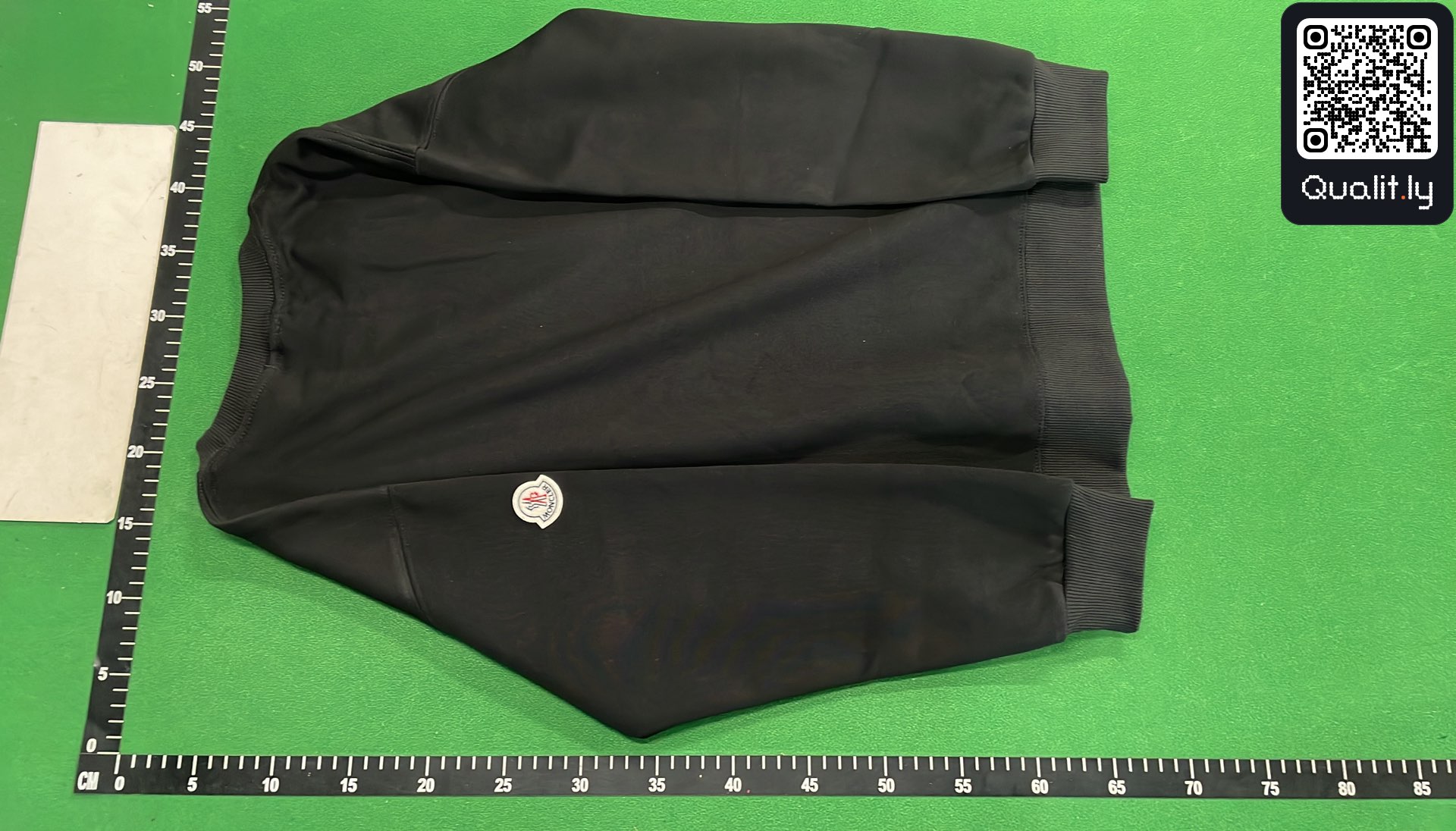 Sweatshirt QC photo 3 of 4