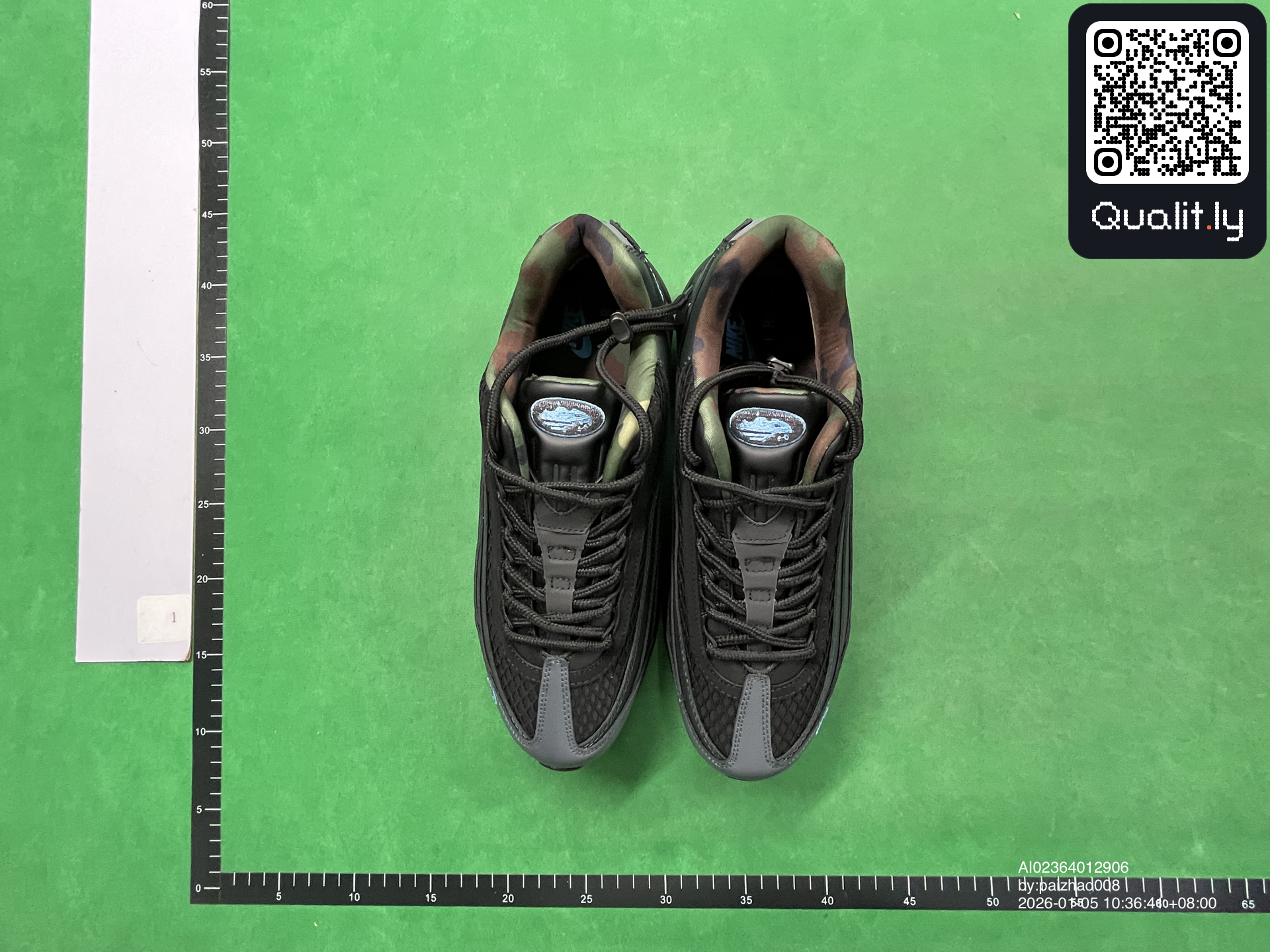 球鞋 QC 照片 1 / 12