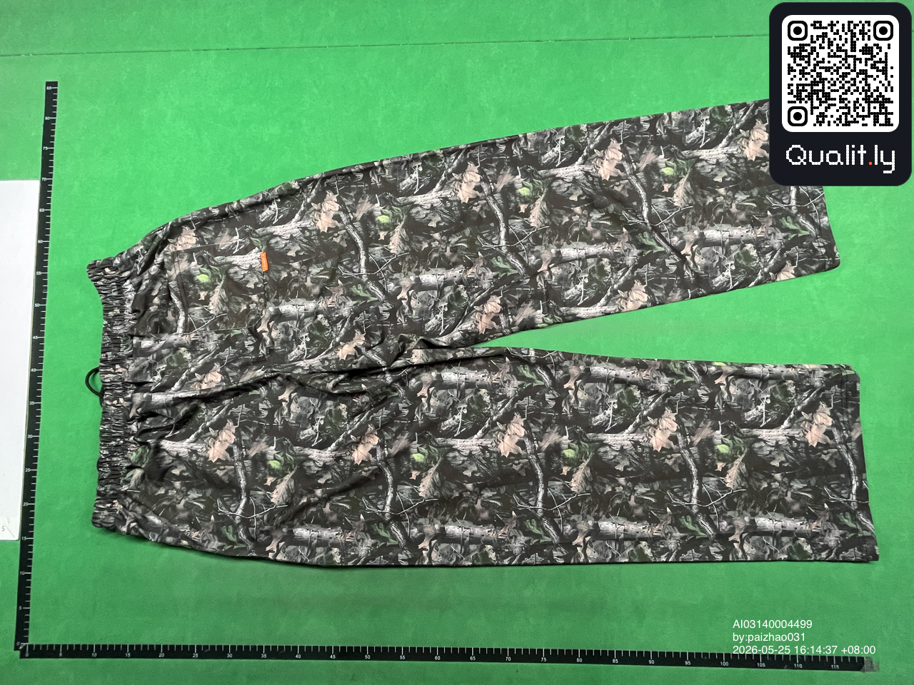 长裤 QC 照片 1 / 10