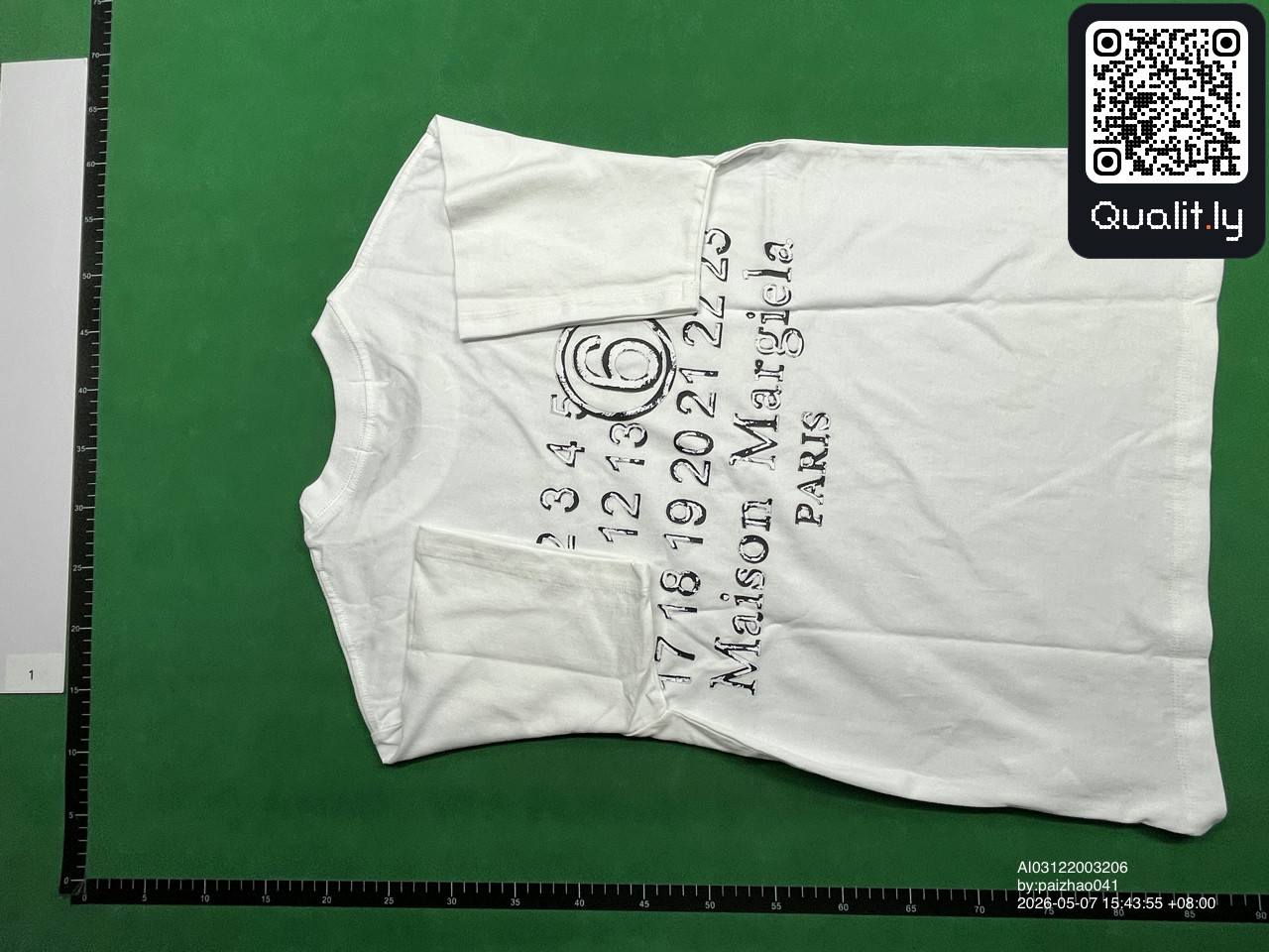 T-shirt — photo QC 2 sur 4