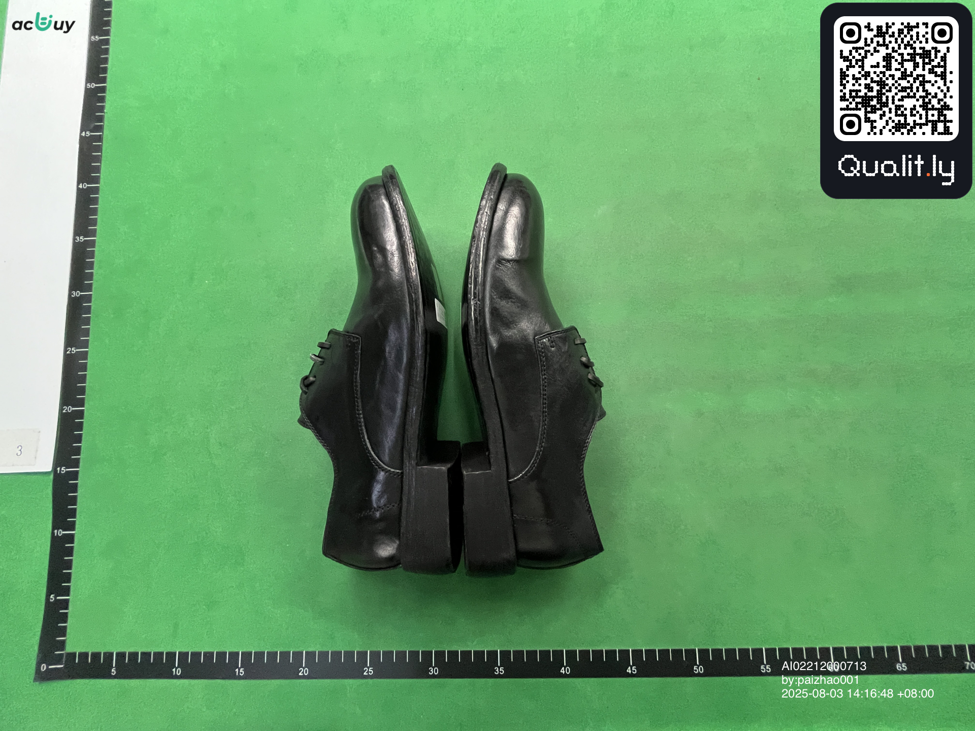球鞋 QC 照片 2 / 6