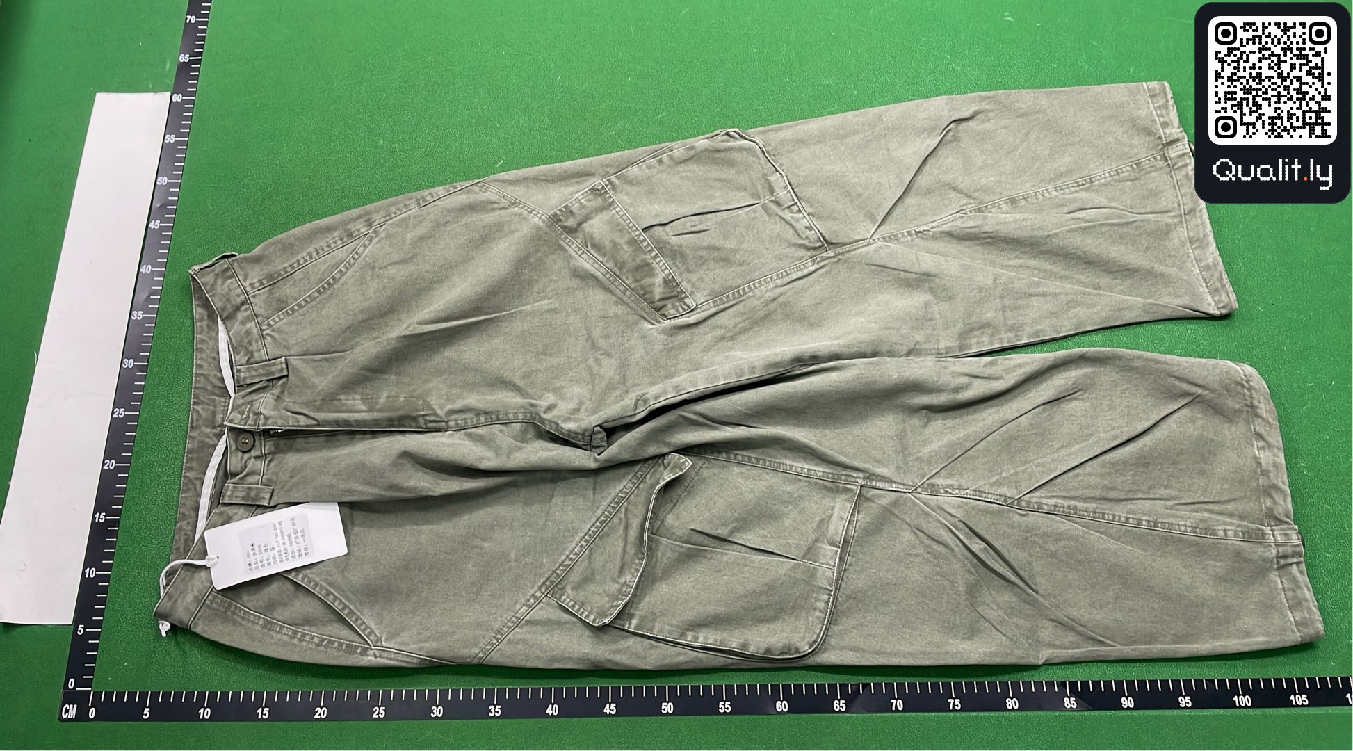 Pants QC photo 2 of 12