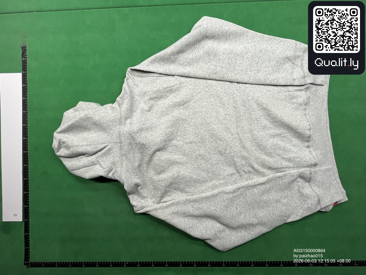 Camisola com capuz — foto QC 3 de 34
