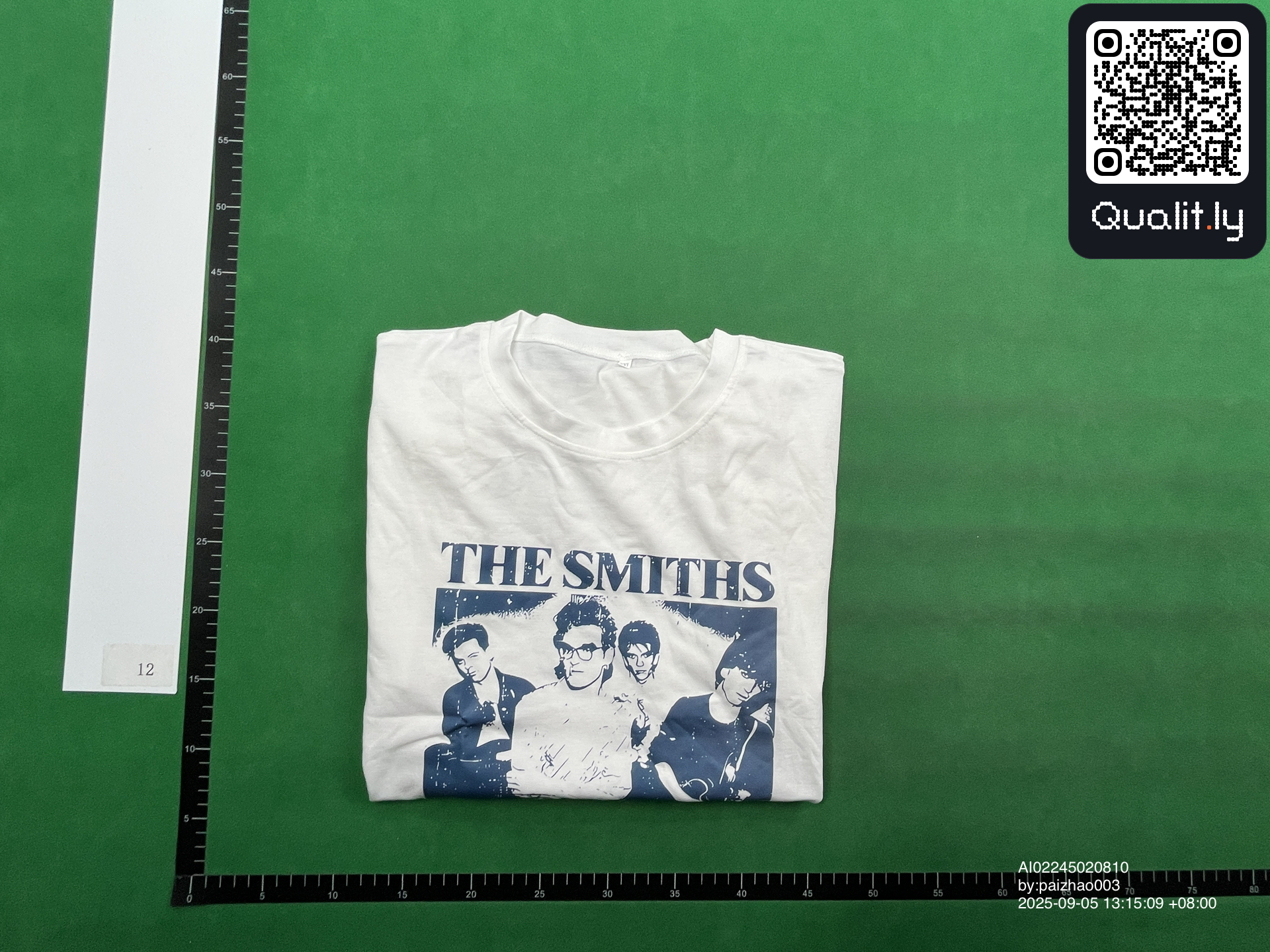 Tricou — fotografie QC 1 din 4
