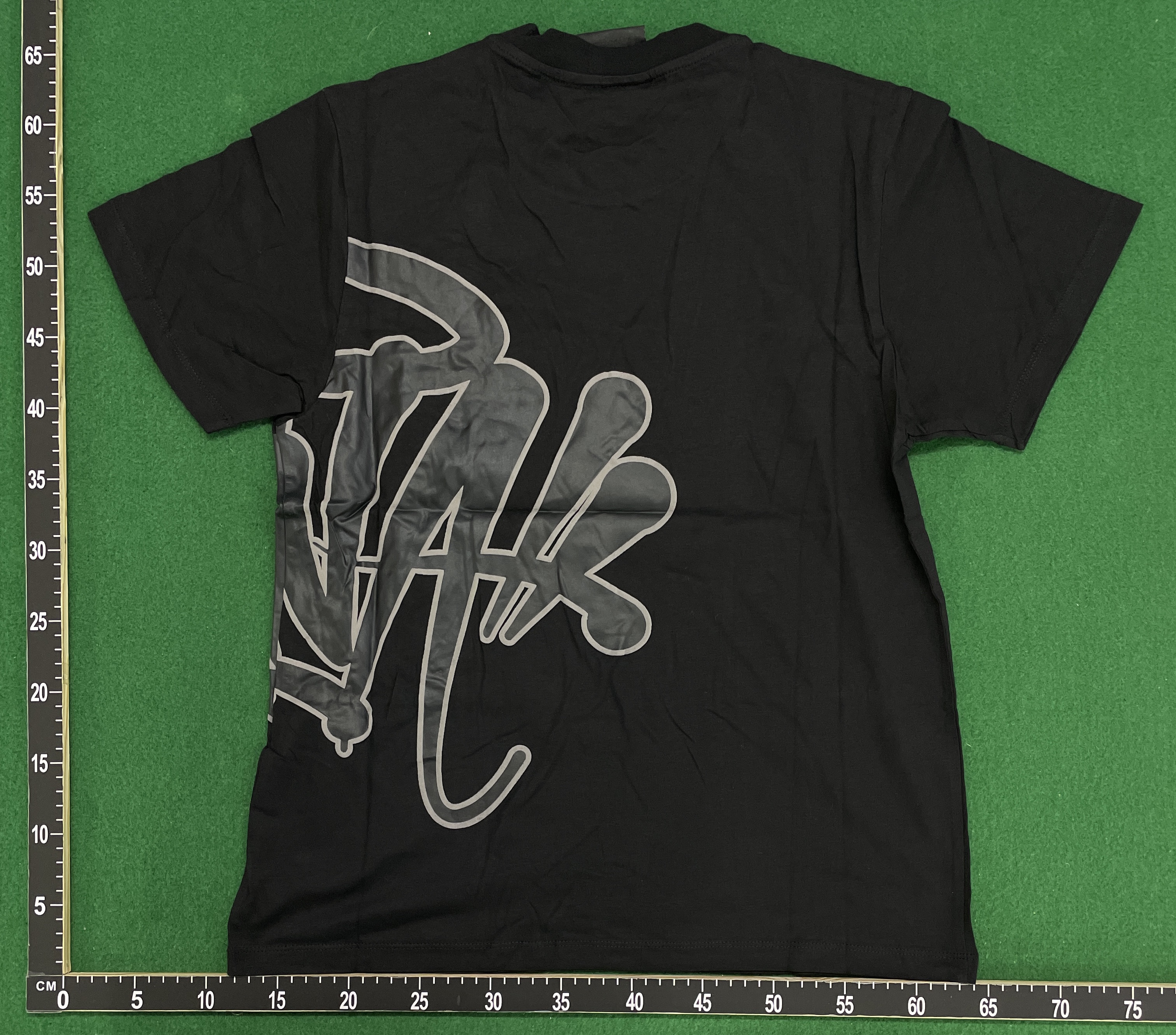 T-shirt QC photo 3 of 160