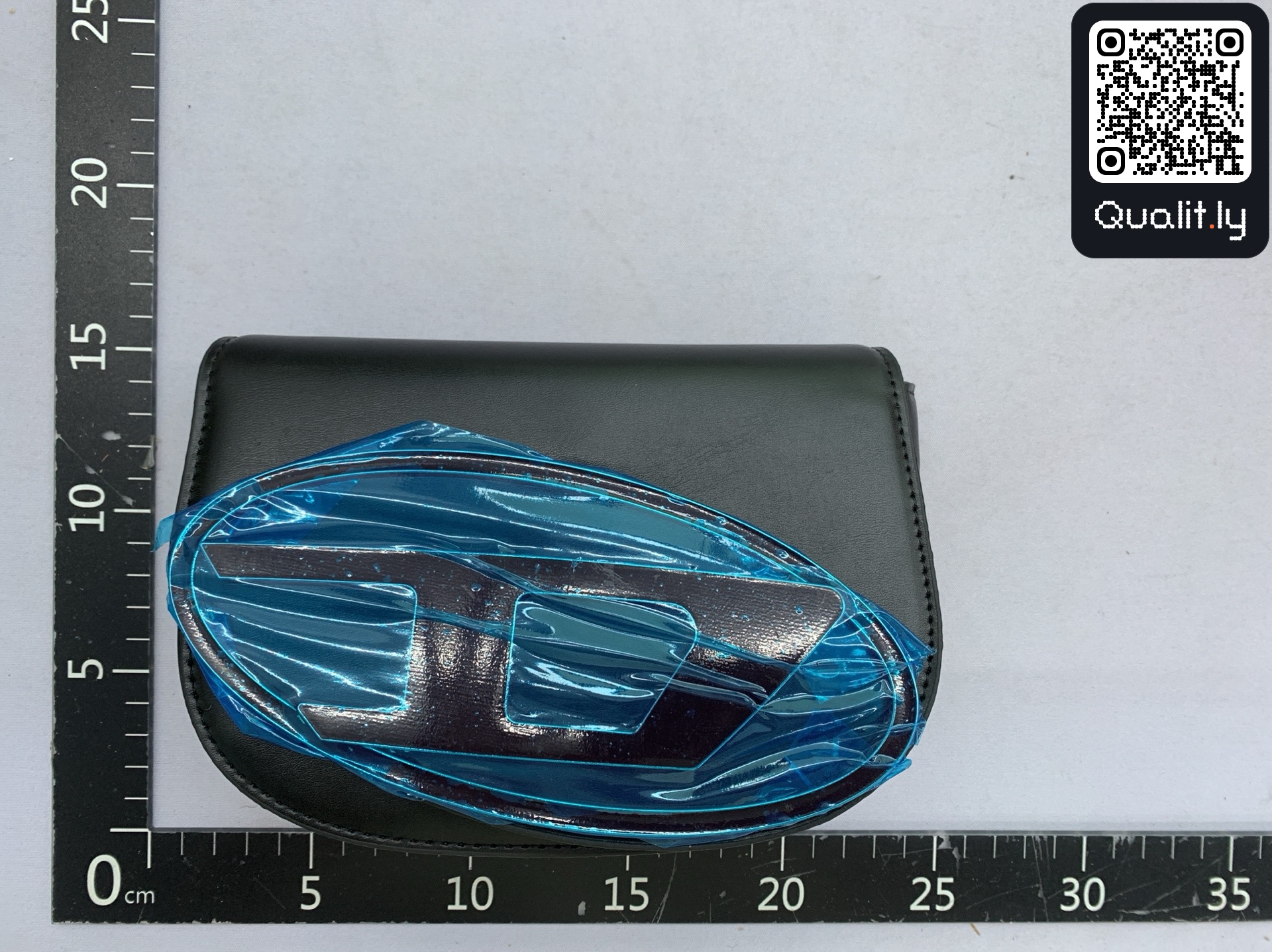 Bag QC photo 3 of 4