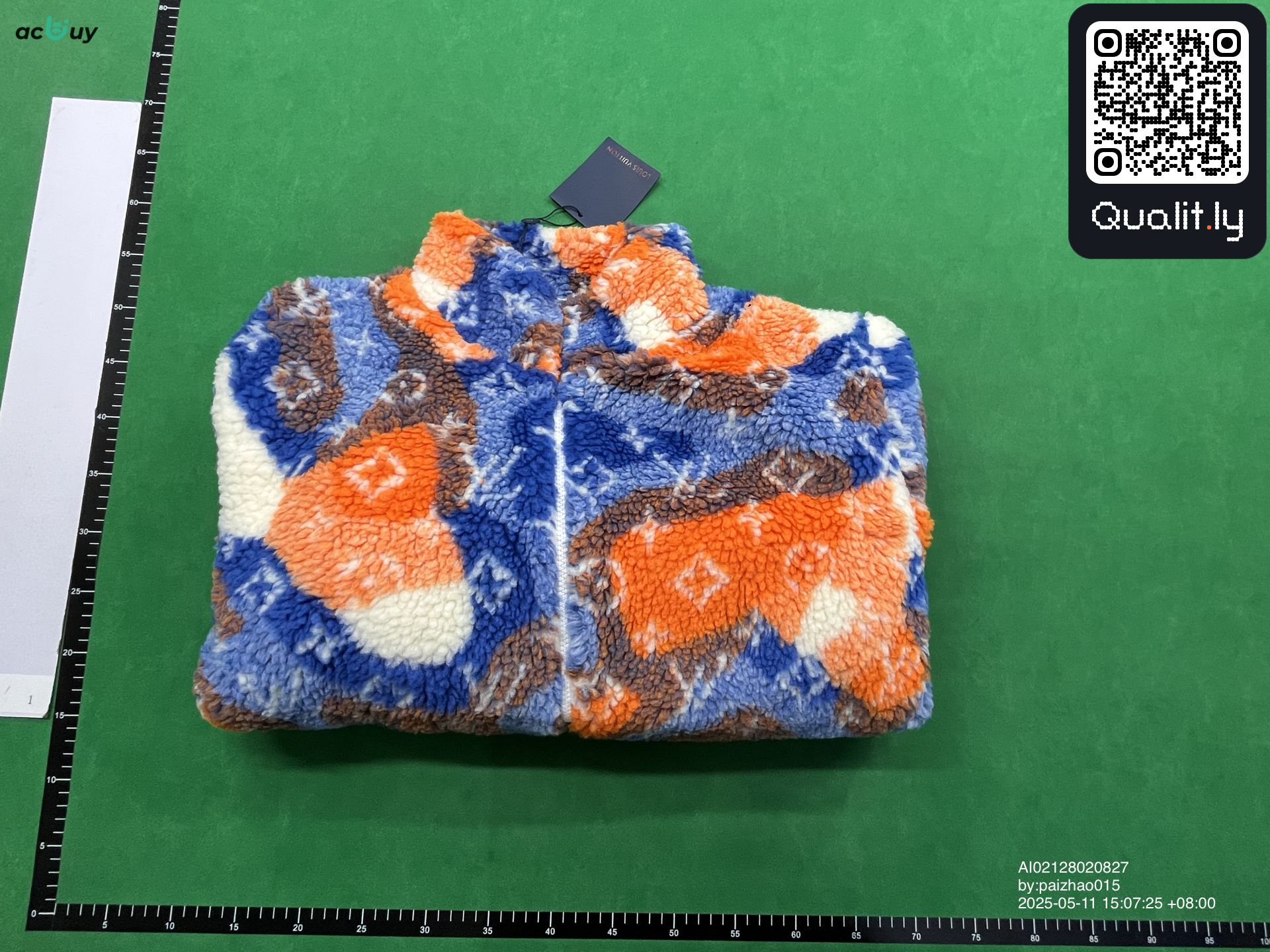 Jacket QC photo 1 of 8