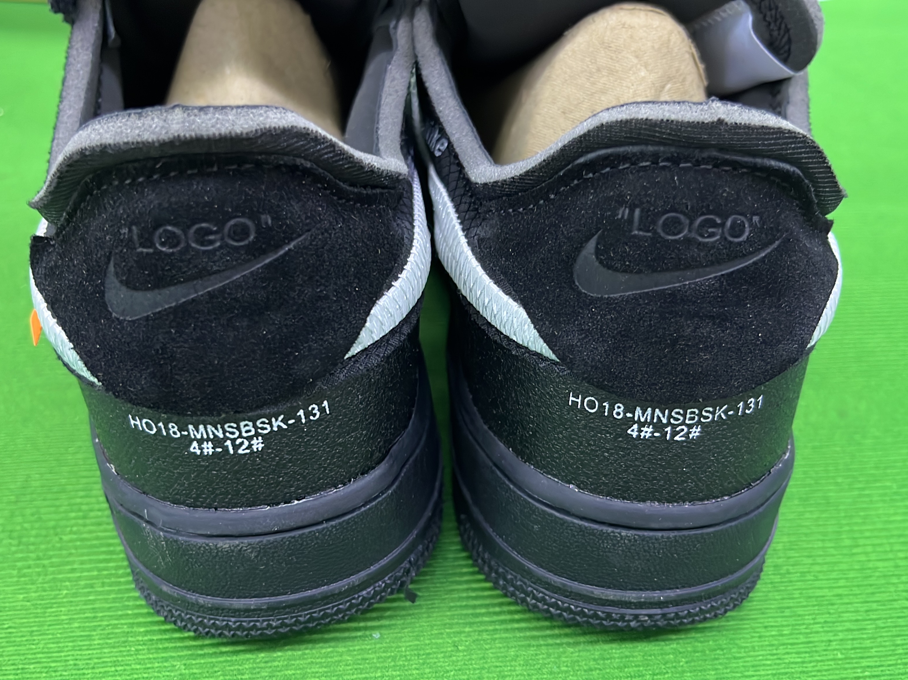 Sneakers QC photo 2 of 6